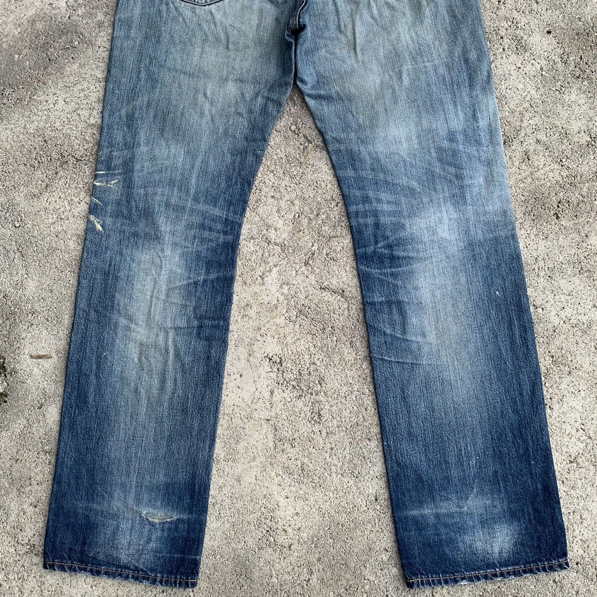 Undercover × Uniqlo Vintage Y2K Uniqlo Japanese Paint Distressed Denim Jeans W35 Size US 35 - 12 Thumbnail