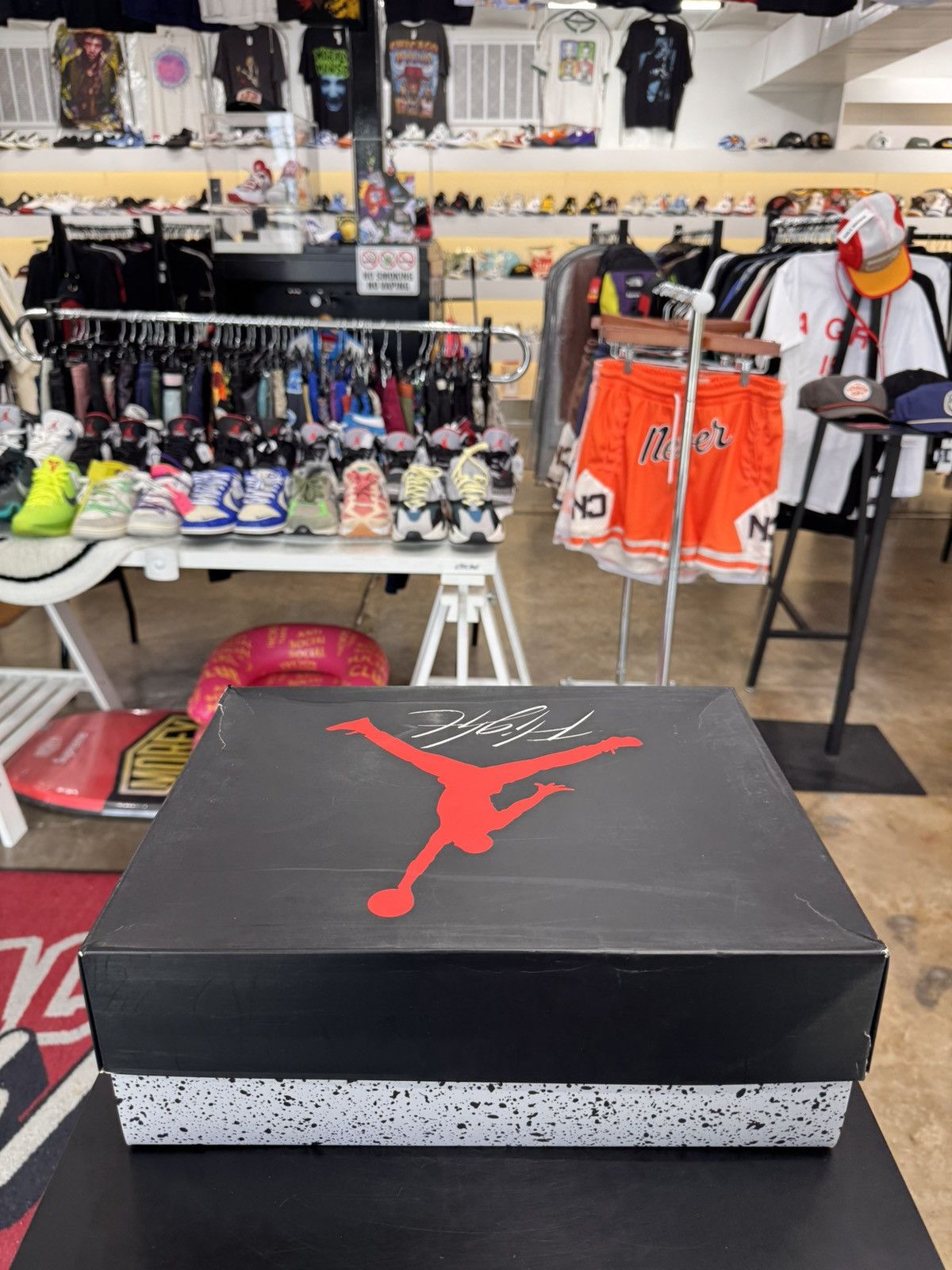 Jordan Brand Air Jordan 4 Alternate 89 Size 11 (2016) Size US 11 / EU 44 - 15 Thumbnail