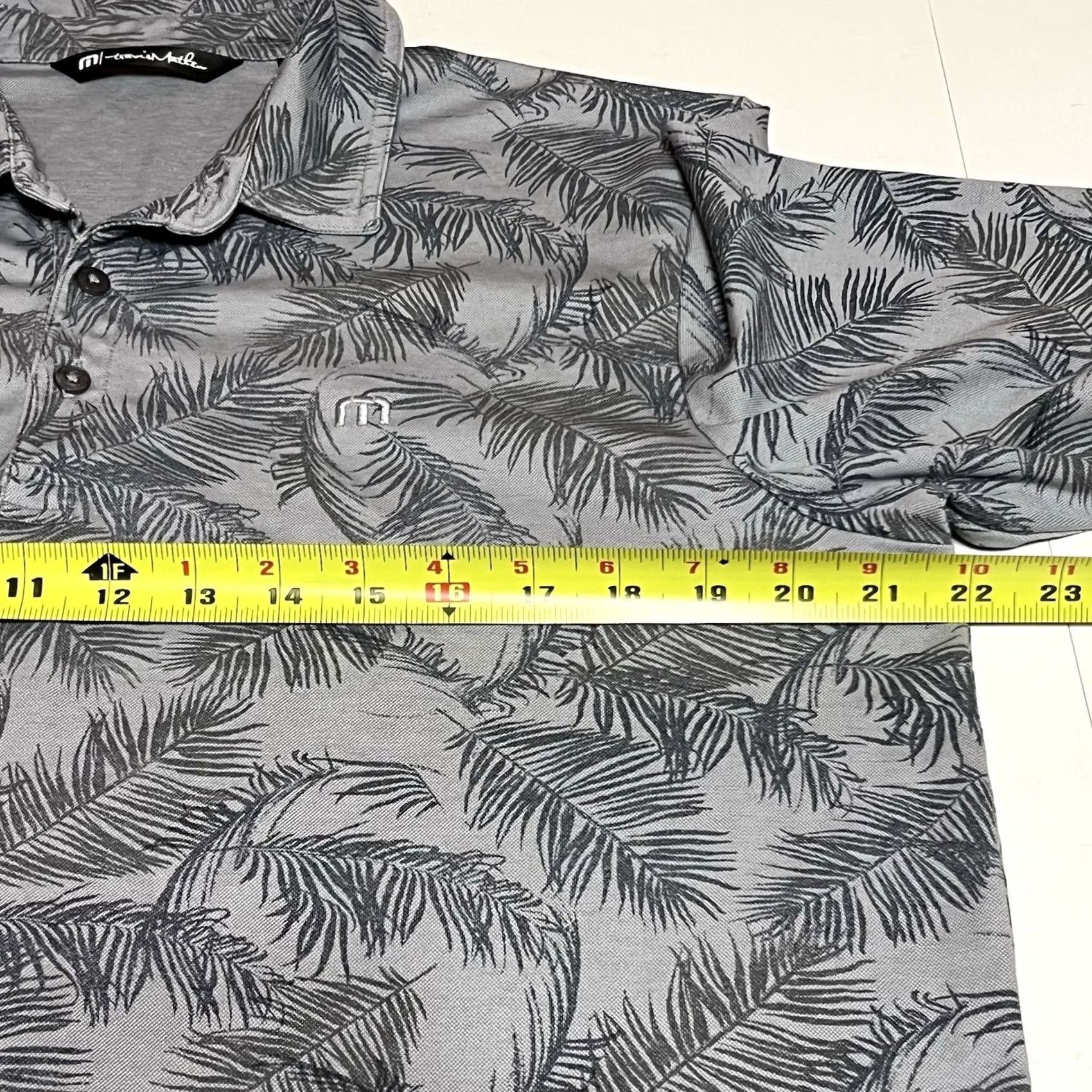 TravisMathew Travis Mathew Polo Shirt Mens L Gray Floral Stretch Golf Performance Size US L / EU 52-54 / 3 - 6 Thumbnail