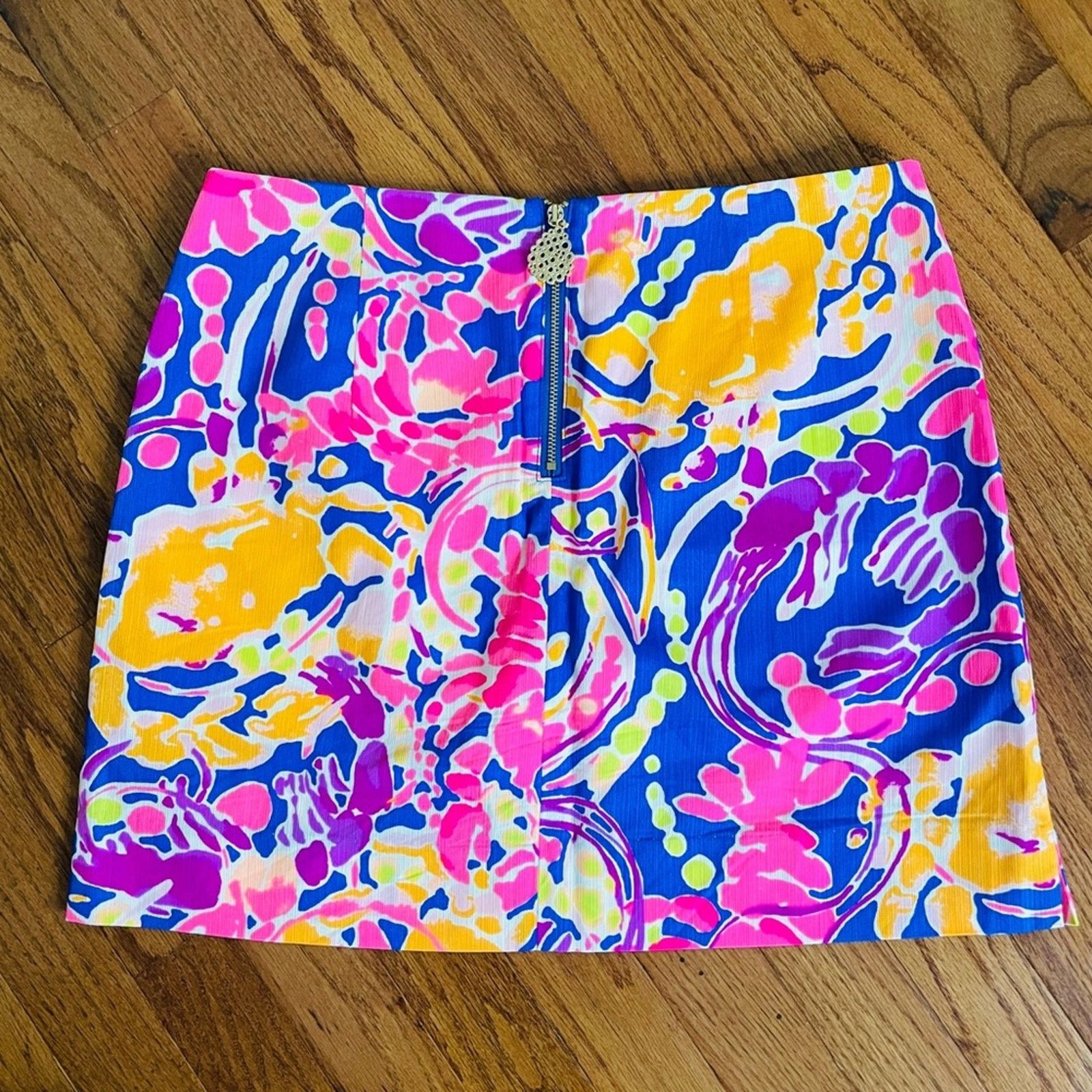 Lilly Pulitzer Lilly Pulitzer Marigold Catch And Release Skort Size 26" / US 2 / IT 38 - 9 Thumbnail