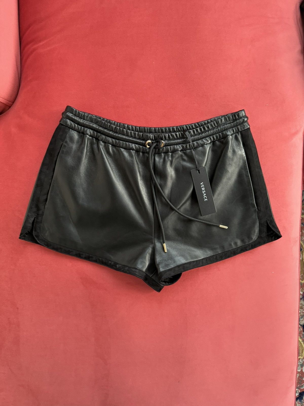 Versace Versace black lambskin shorts, size S Size 27" / US 4 / IT 40 - 1 Thumbnail