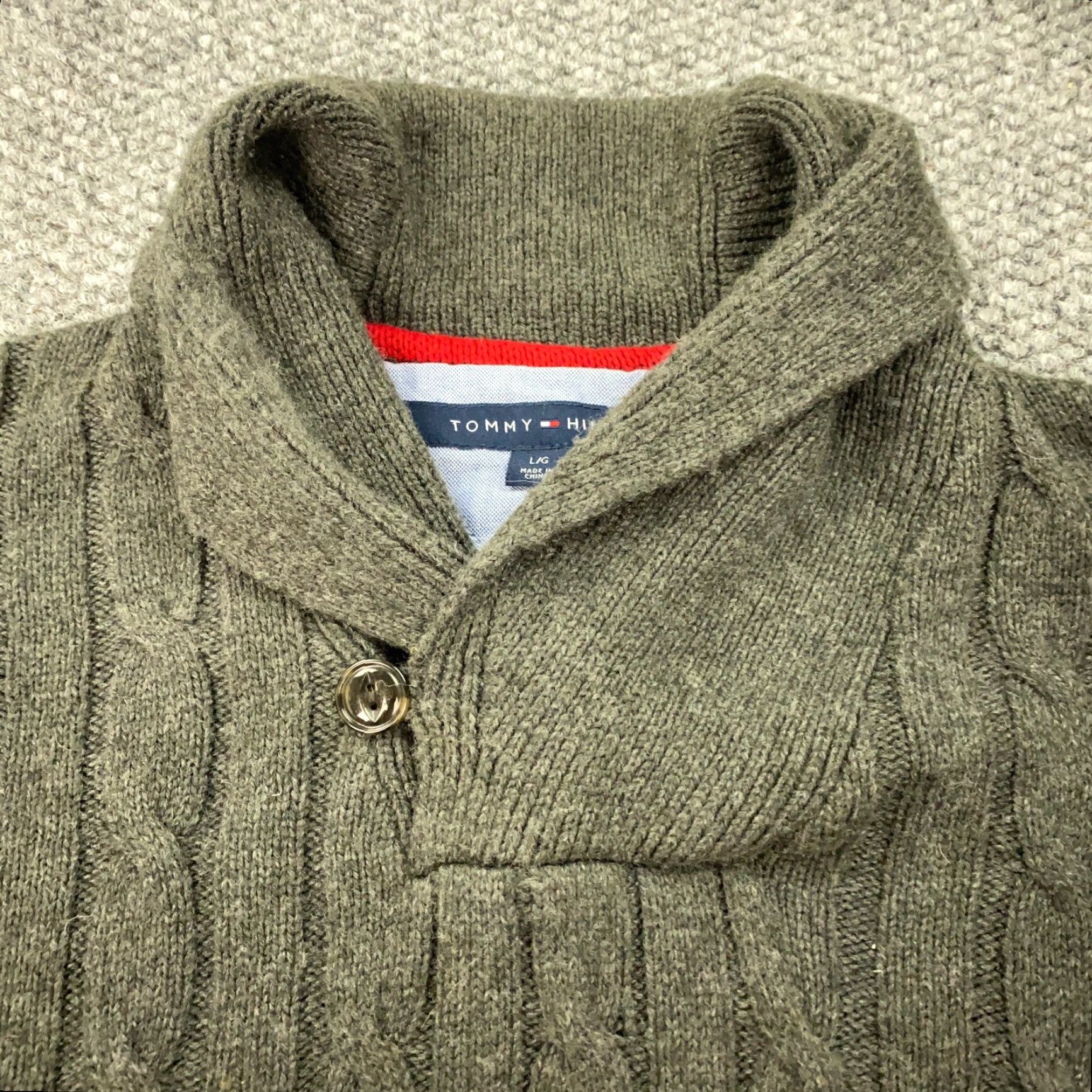 Tommy Hilfiger VINTAGE Tommy Hilfiger Mens Sweater Pullover Cable Knit Casual Fall Winter Gray Medium Wool Blend Size US L / EU 52-54 / 3 - 4 Thumbnail