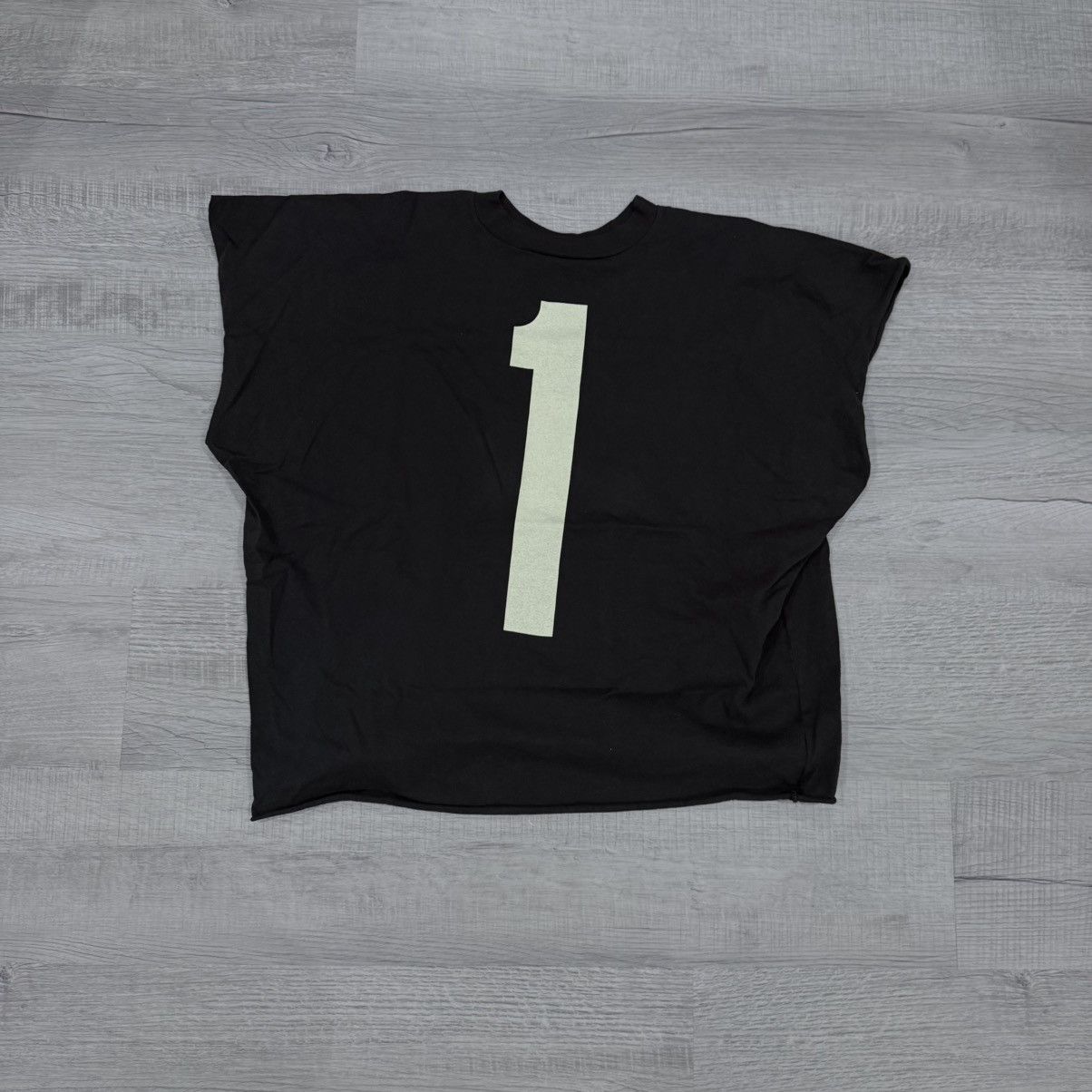 Yeezy Yeezy “1” Tee Size US L / EU 52-54 / 3 - 1 Thumbnail