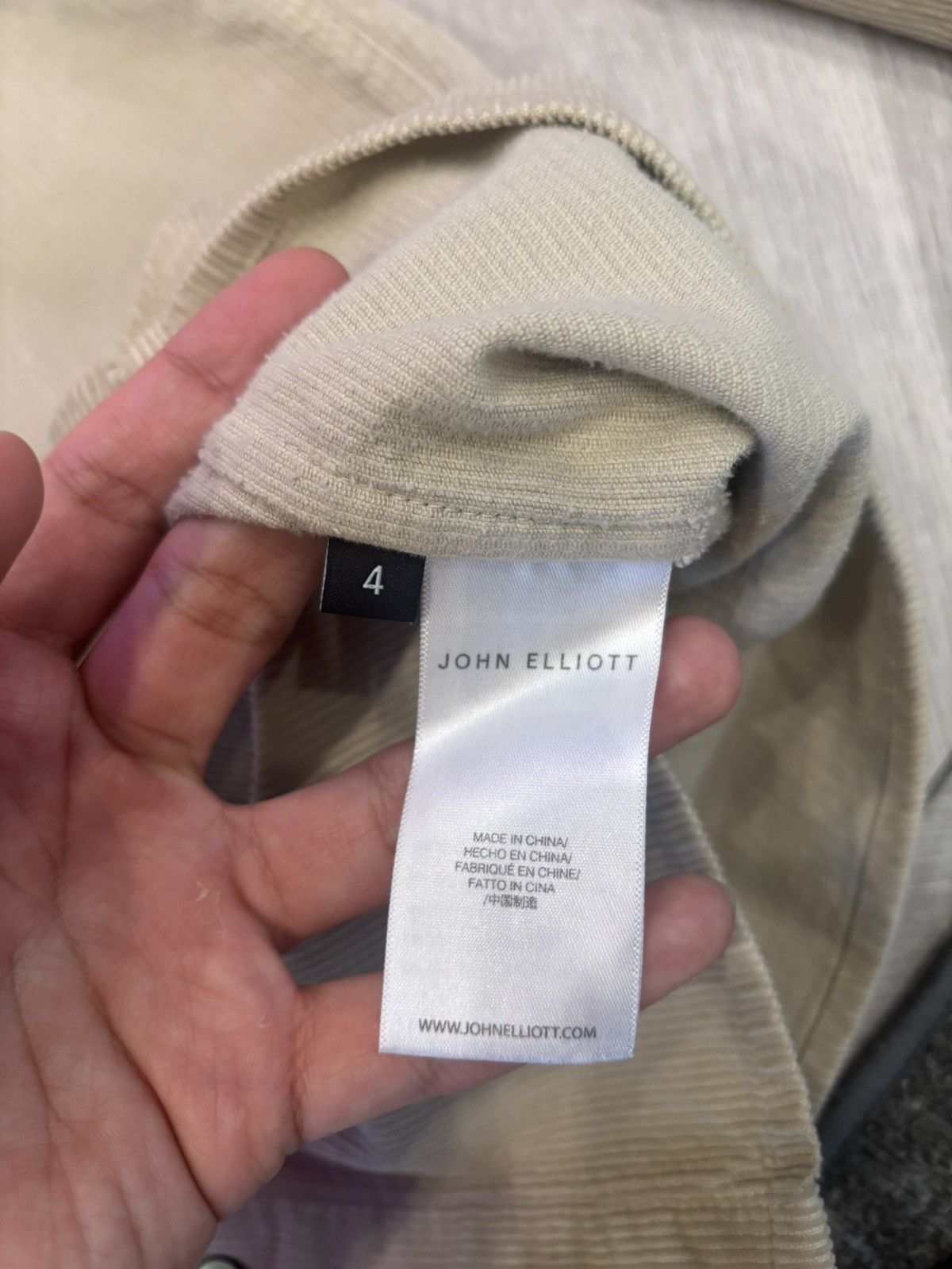 John Elliott John Elliott Corduroy Button Up Shirt Sz XL Beige Size US XL / EU 56 / 4 - 6 Thumbnail