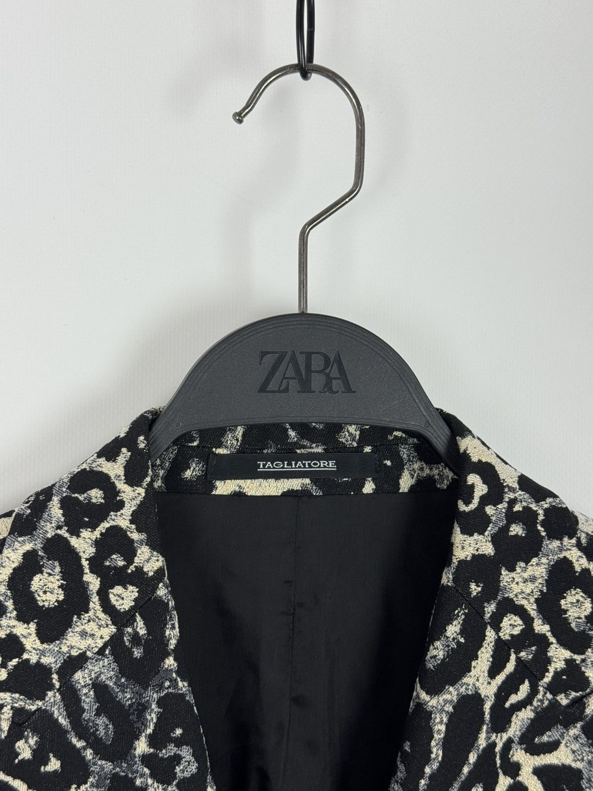 Tagliatore Tagliatore Leopard Double Breasted Women’s Blazer Size M / US 6-8 / IT 42-44 - 6 Thumbnail