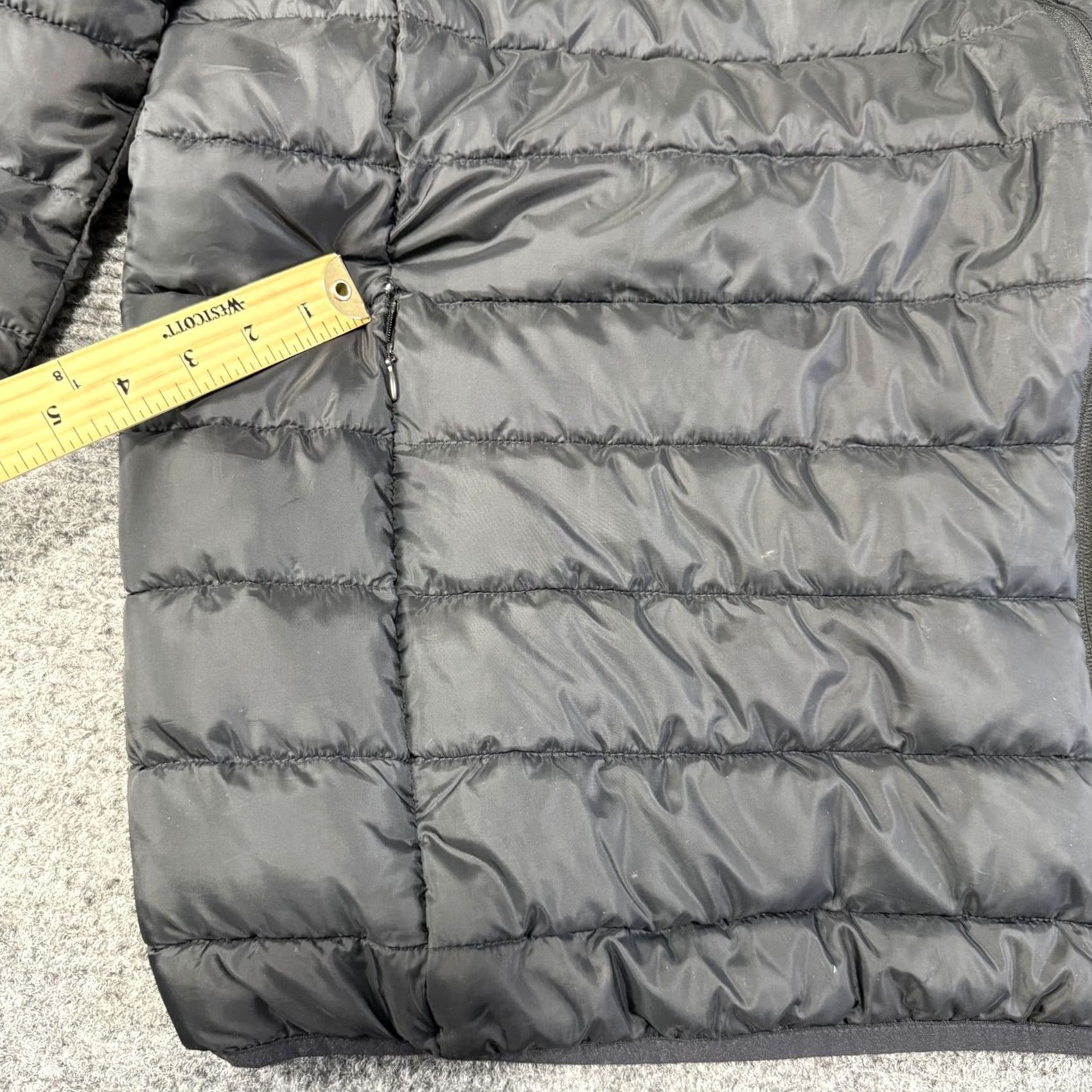 True Religion True Religion Jacket Mens 3XL Black Light Puffer Quilted Full Zip Horseshoe Logo Size US XXL / EU 58 / 5 - 3 Thumbnail