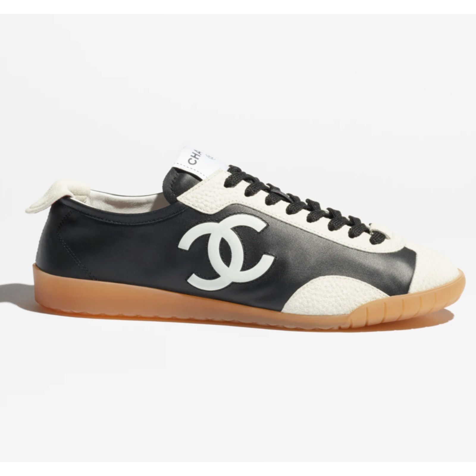 Chanel Chanel 22S G34360 black sneakers eu 39 | Grailed