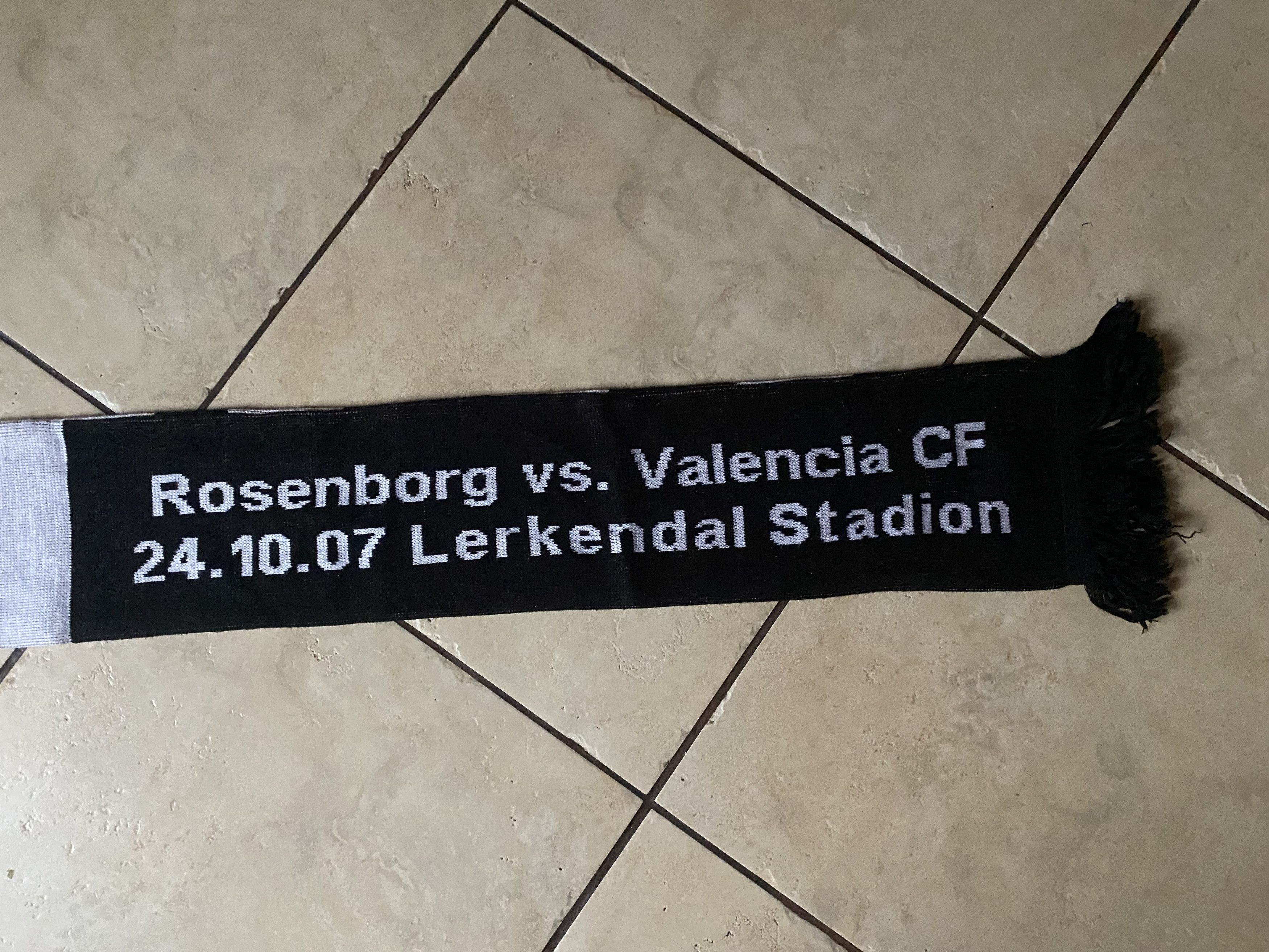 Other VALENCIA FC match football scarf - ROSENBORG BK - UNIQUE Size ONE SIZE - 5 Thumbnail
