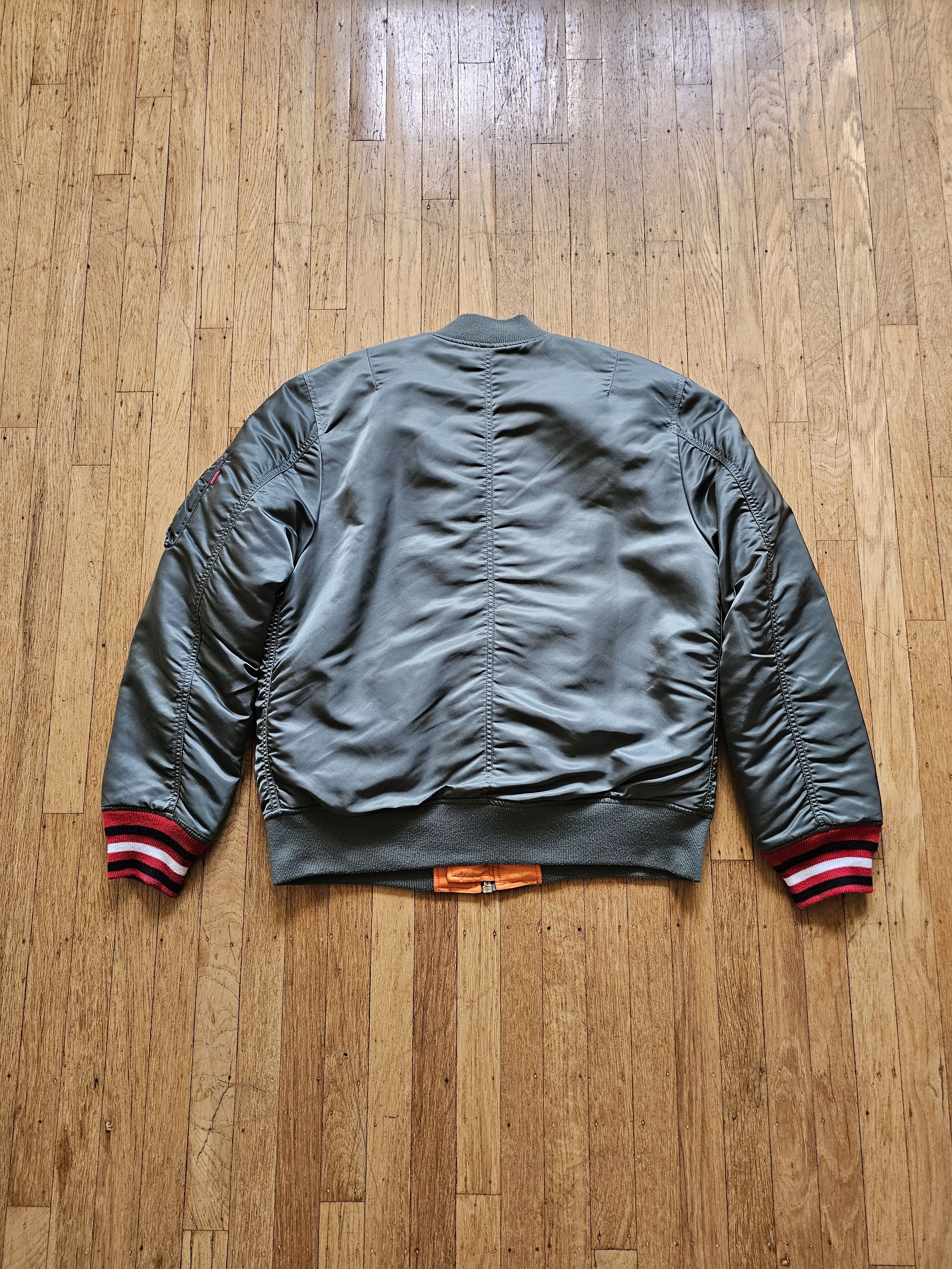 Supreme × Undercover Supreme x Undercover "Fuck You Generation" Reversible Bomber Size US L / EU 52-54 / 3 - 3 Thumbnail