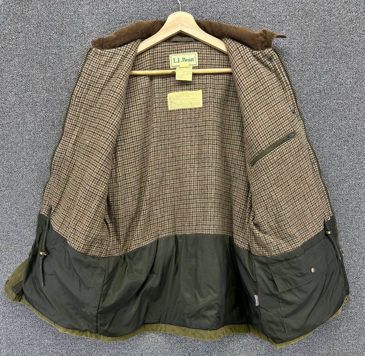 L.L. Bean Vintage L.L Bean Thinsulate Long Wax Jacket Size M / US 6-8 / IT 42-44 - 7 Thumbnail