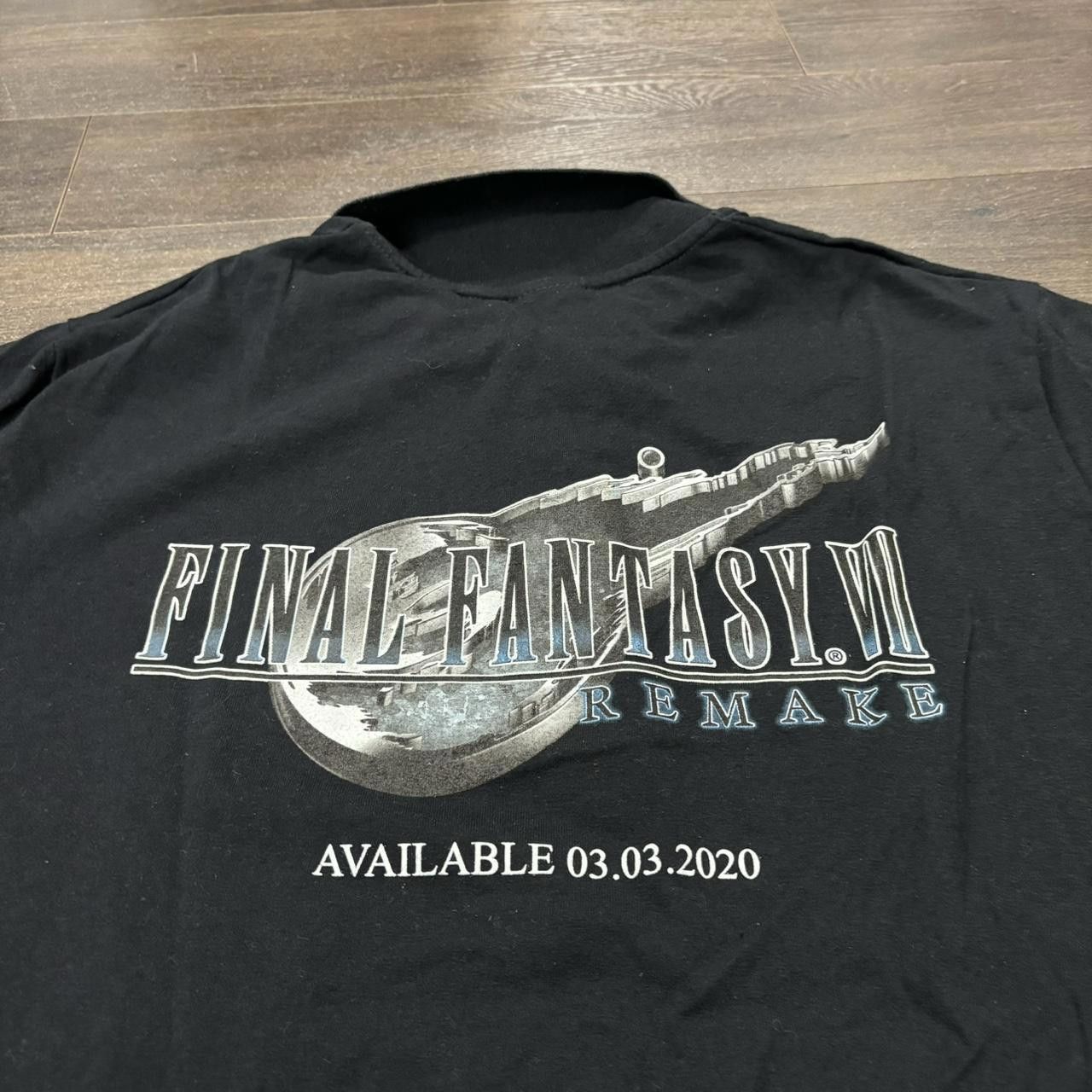 Gildan final fantasy remake polo t shirt 2020 L Size US L / EU 52-54 / 3 - 3 Thumbnail