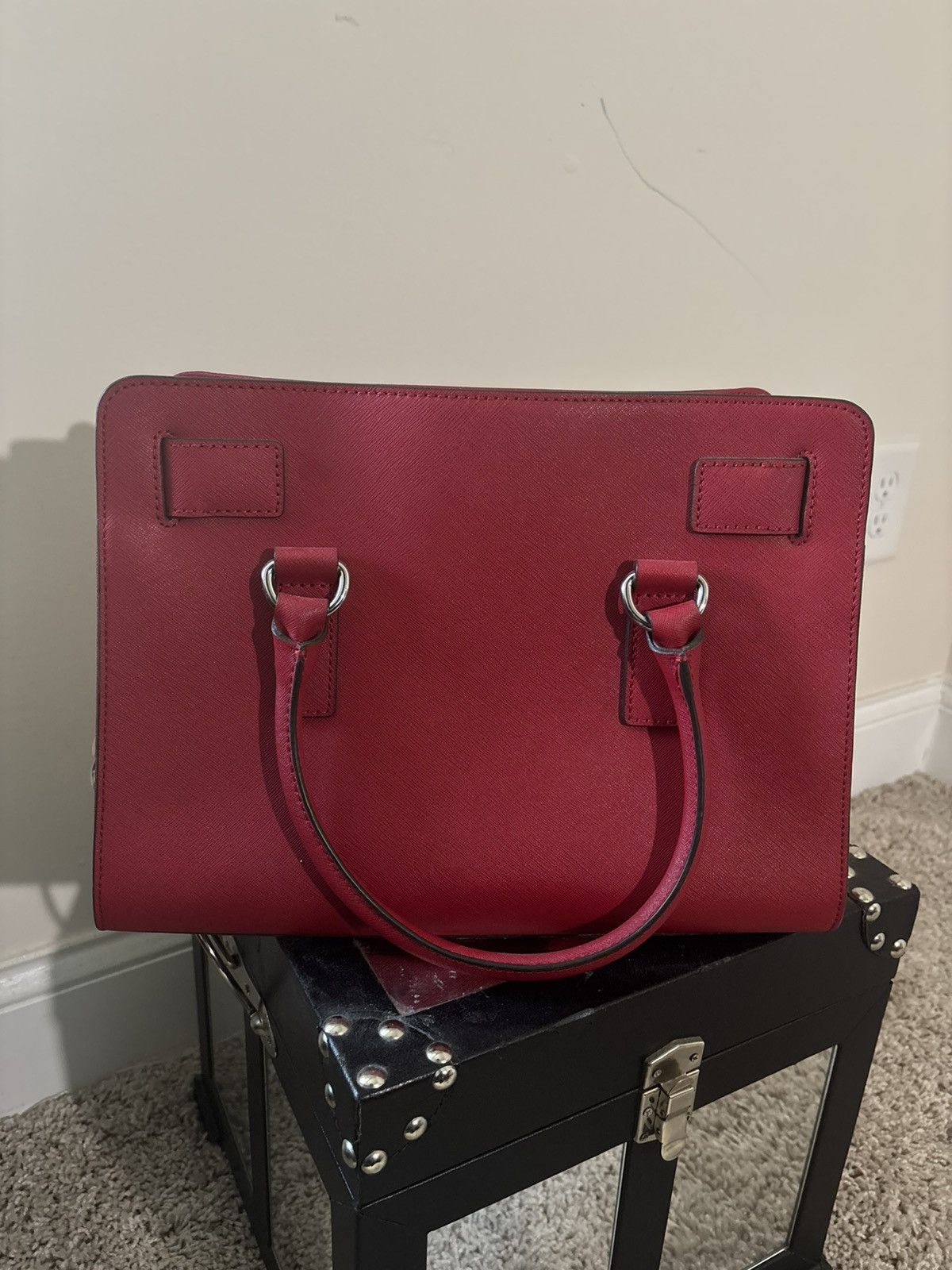 Michael Kors NWT: Michael Kors, red patent Hamilton Size ONE SIZE - 3 Thumbnail