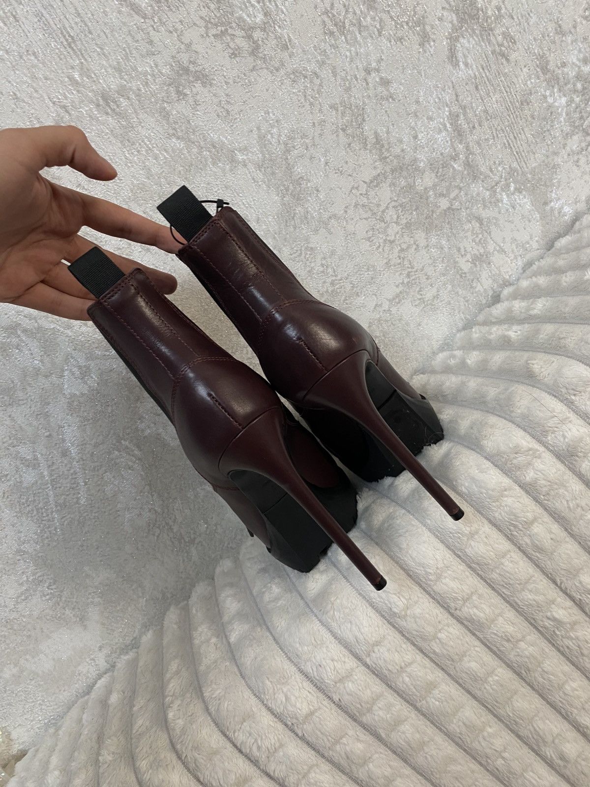 Alexander McQueen Alexander McQueen leather heels boots Size US 8 / IT 38 - 4 Thumbnail