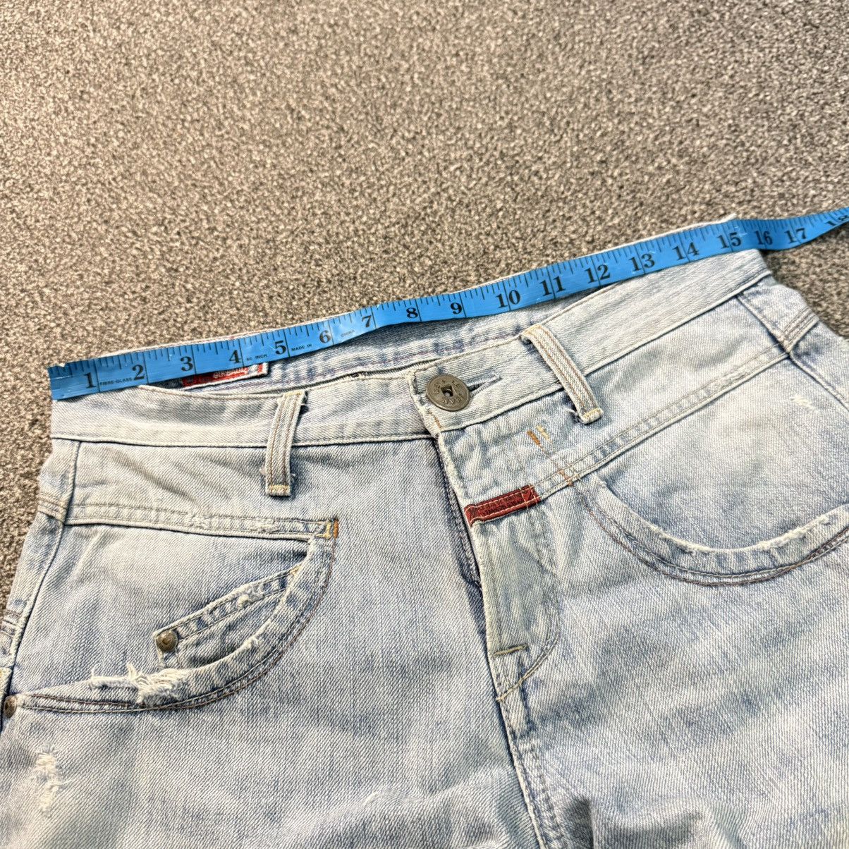 Marithe + Francois Girbaud 2000 y2k MFG Fashionista Light Wash Blue Distressed Denim Size US 31 - 15 Thumbnail