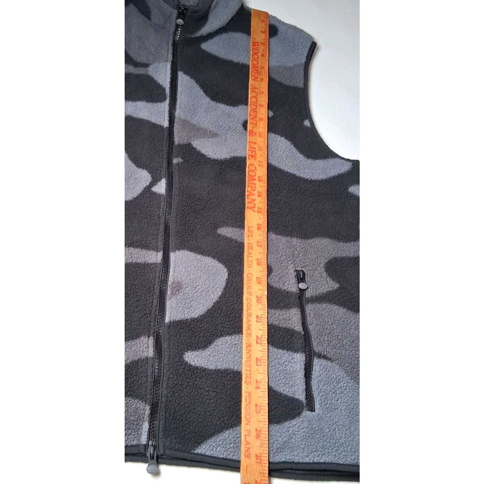 Vintage Greyson Fleece Vest Men L Gray Camouflage Deep Pile Zip Up Mock Neck Jacket Vest - Camouflage Mens Size US L / EU 52-54 / 3 - 5 Thumbnail