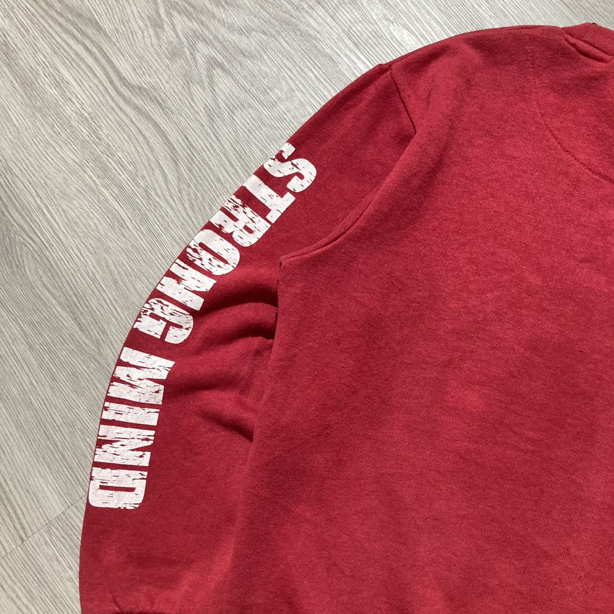 20471120 2000s Seven Zero One Poem Logo Punk Style Crewneck Red Size US M / EU 48-50 / 2 - 9 Thumbnail
