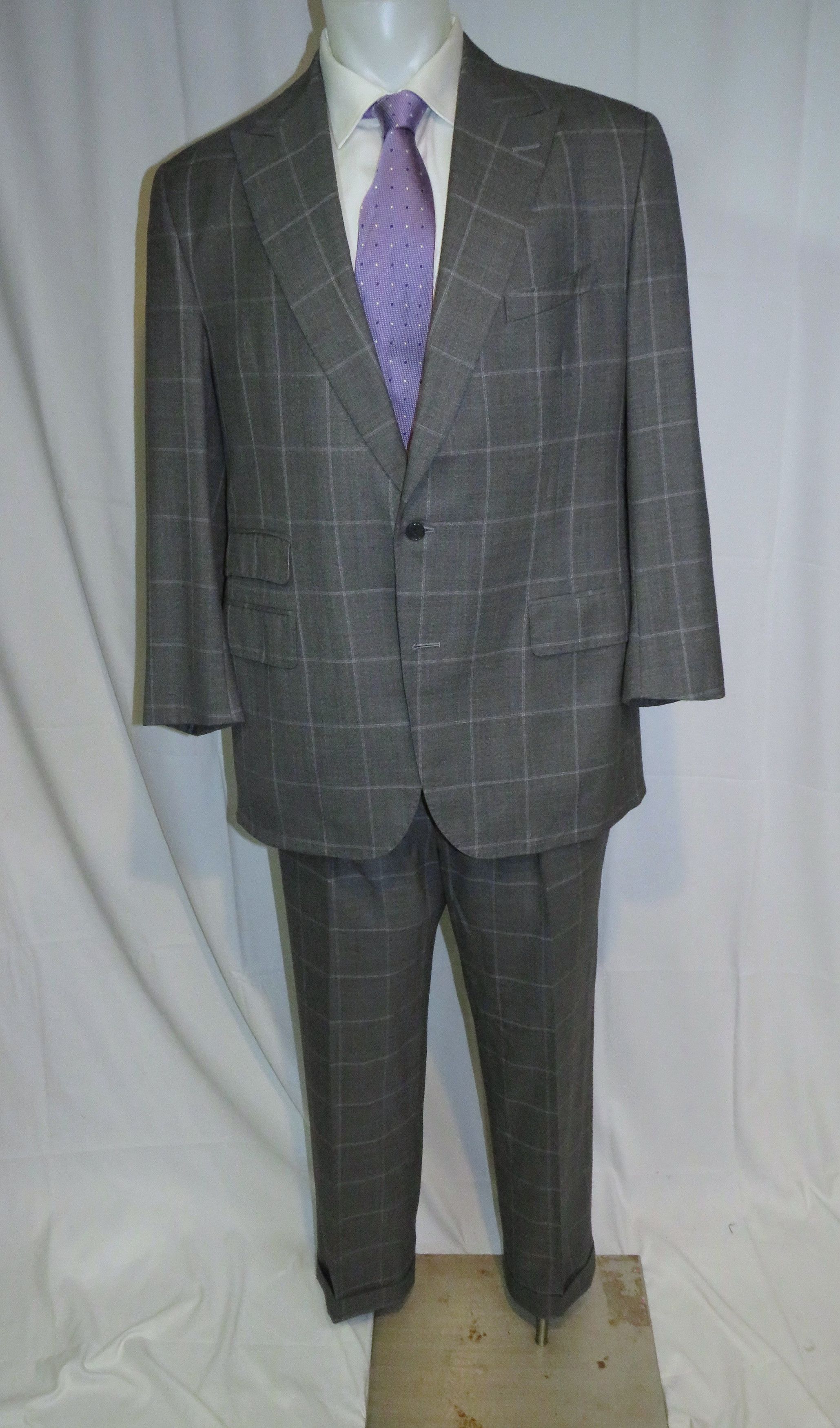 Alan Flusser Gray Windowpane Two Button Suit 42L Size 42L - 1 Thumbnail
