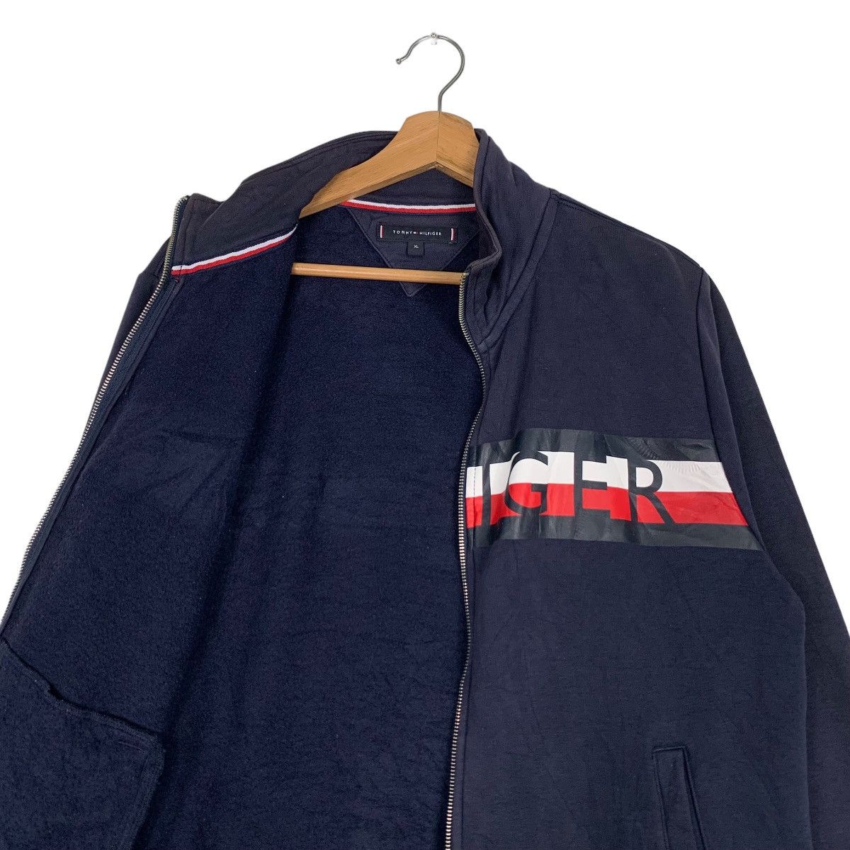 Tommy Hilfiger TOMMY HILFIGER Big Logo Sweater Jacket #0682-C31 Size US XL / EU 56 / 4 - 10 Thumbnail