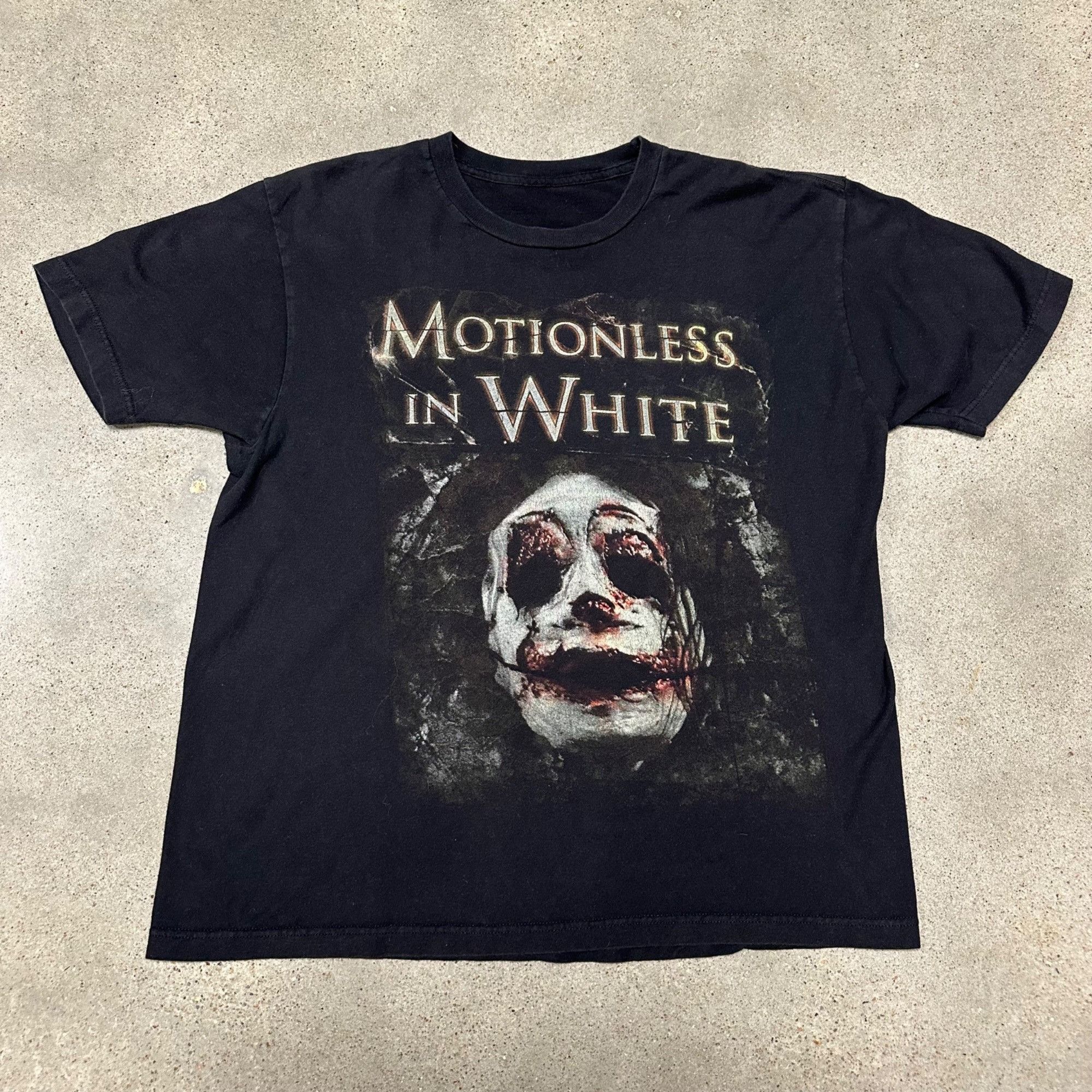 Vintage Vintage Y2K Motionless in White Unmerciful Horror Band Shirt Size US L / EU 52-54 / 3 - 1 Thumbnail