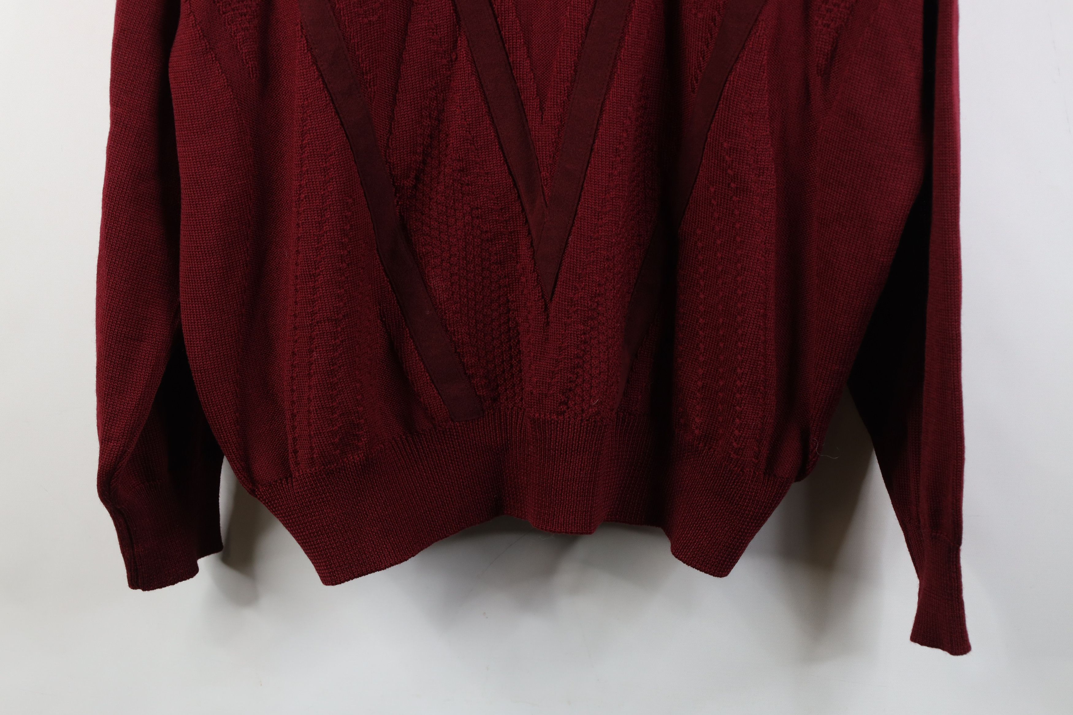 Vintage Vintage 90s Streetwear Wool Knit V-Neck Sweater Red Italy Size US XL / EU 56 / 4 - 3 Thumbnail