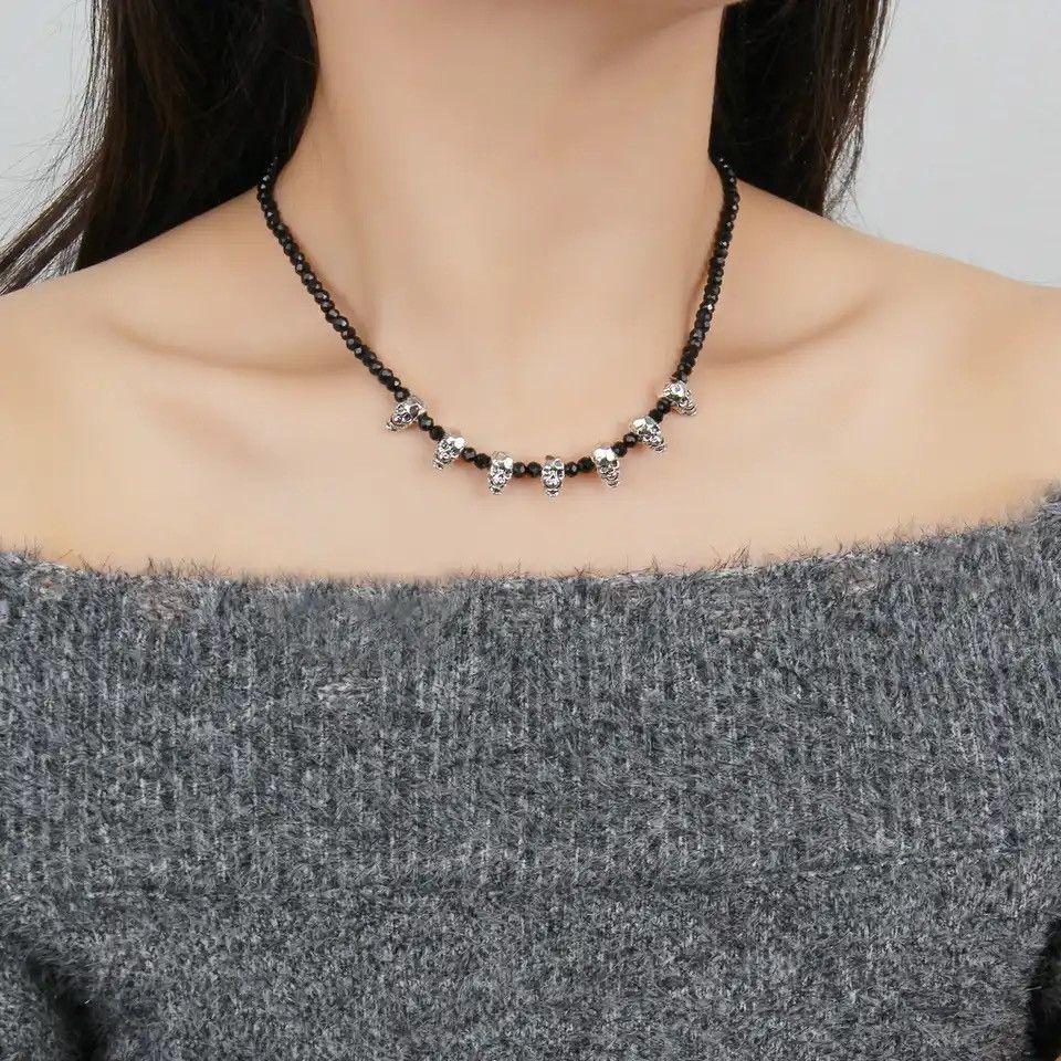 Jewelry × Vintage Fairy Grunge Vintage Dark Black Beaded Skull Necklace Size ONE SIZE - 1 Thumbnail