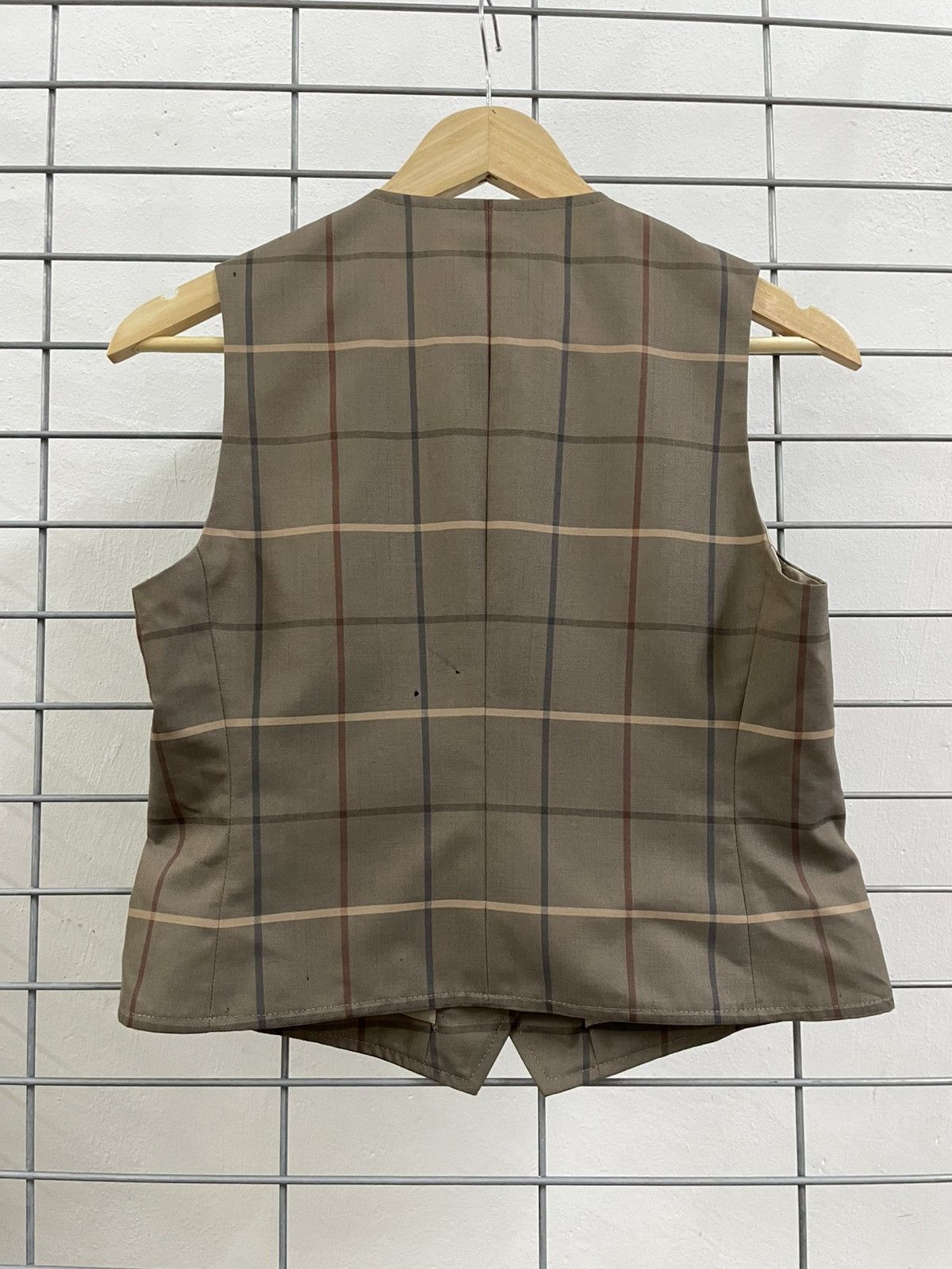 Beauty Beast × Burberry × Vintage Rare And Beautiful Burberry Nova Check Vest Size M / US 6-8 / IT 42-44 - 2 Thumbnail
