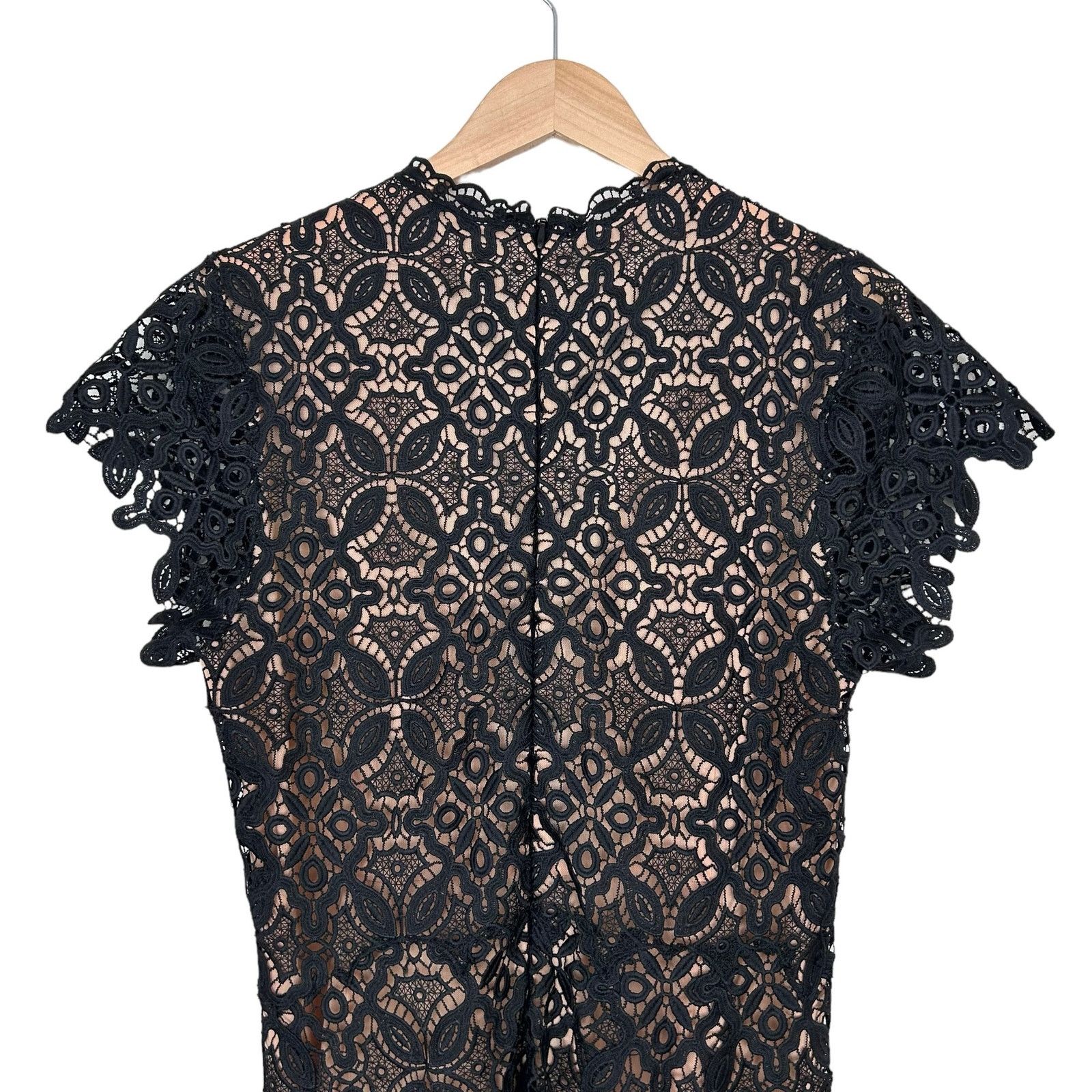 Jonathan Simkhai Jonathan Simkhai Black Lace Emma Guipure Jumpsuit Sz M Size 30" / US 8 / IT 44 - 7 Thumbnail