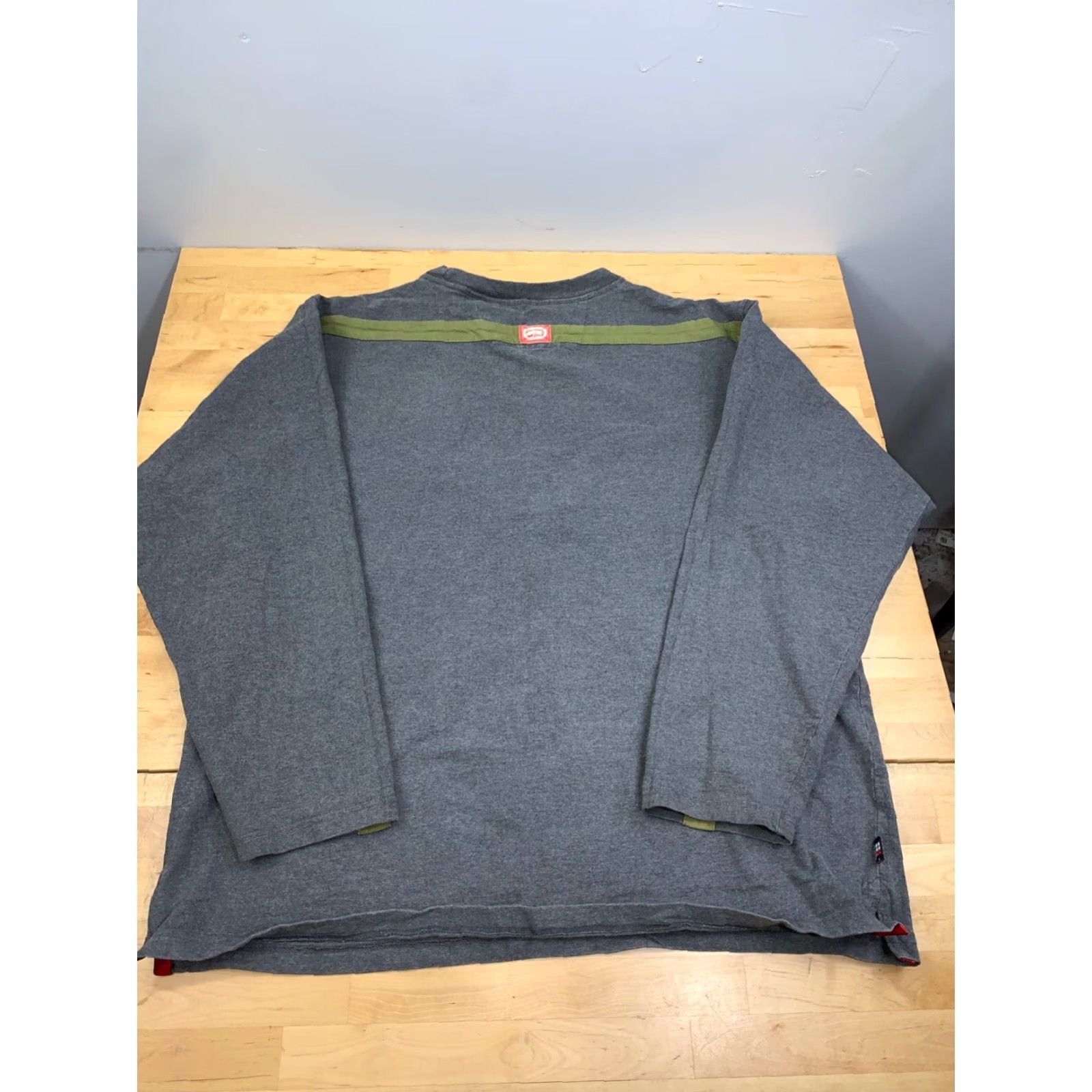 Ecko Unltd. VINTAGE Ecko Unltd Long Sleeve Shirt Mens XL Gray Logo Embroidered Y2K 90s Hip Hop Shirt Mens XL Gray Logo Embroidered Vintage 90s Y2K Size US XL / EU 56 / 4 - 8 Thumbnail