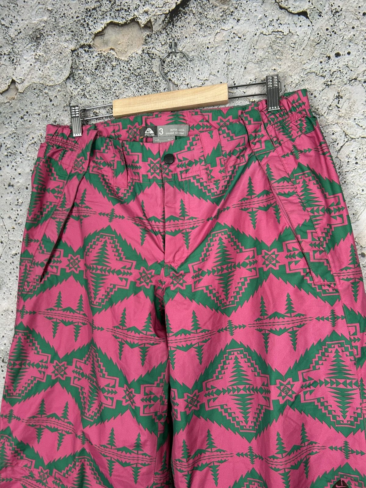Nike ACG Vintage Nike ACG Snowboarding Outdoor Pants Rare Hype Pink Size US 32 / EU 48 - 3 Thumbnail