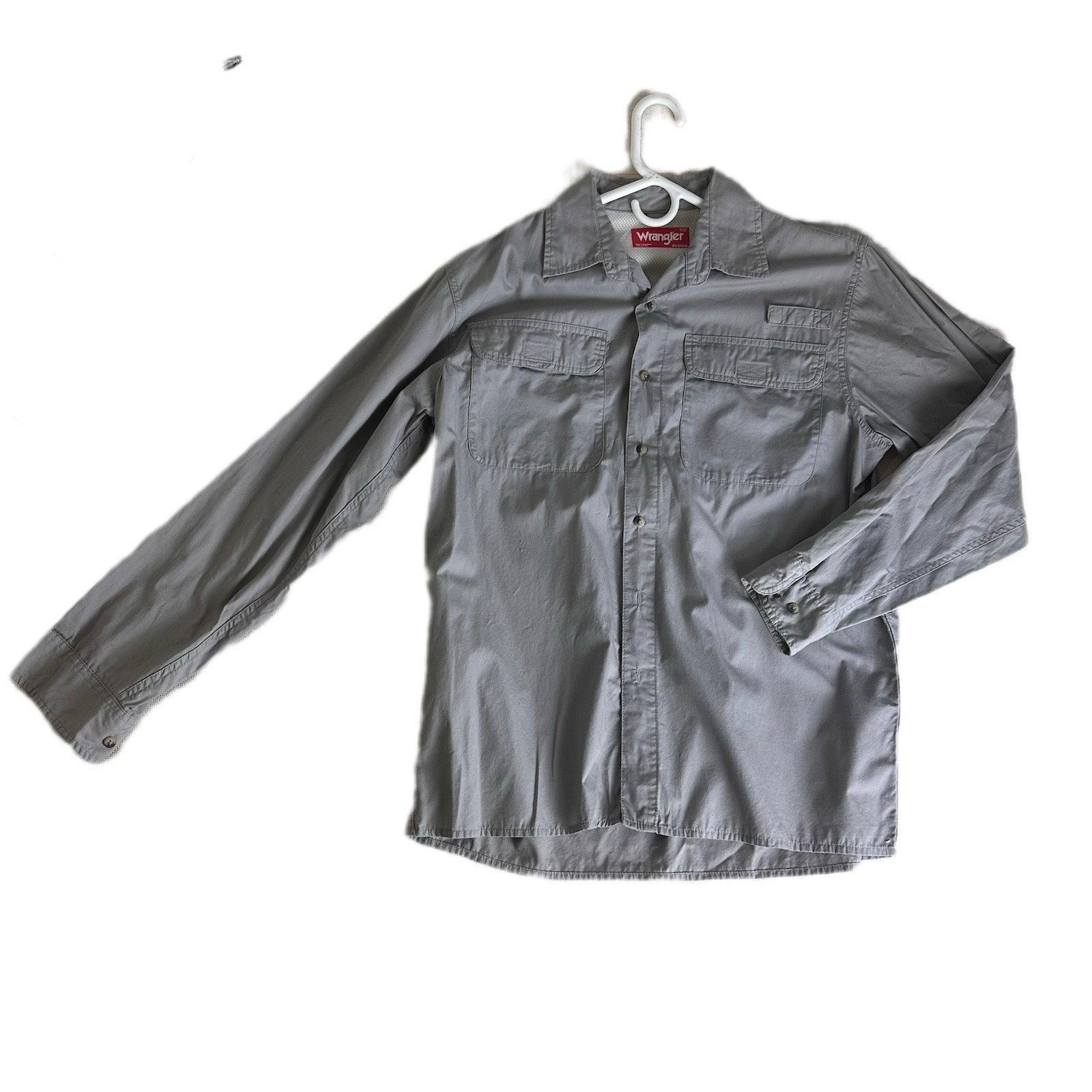 Wrangler Wrangler Shirt Mens Gray Button Down Work Casual Workwear Size US M / EU 48-50 / 2 - 1 Thumbnail