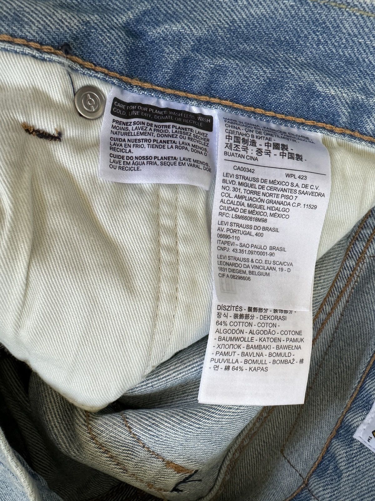 Levi's × Pokemon New Levi’s x Pokemon Pikachu 551 Size US 34 / EU 50 - 9 Thumbnail