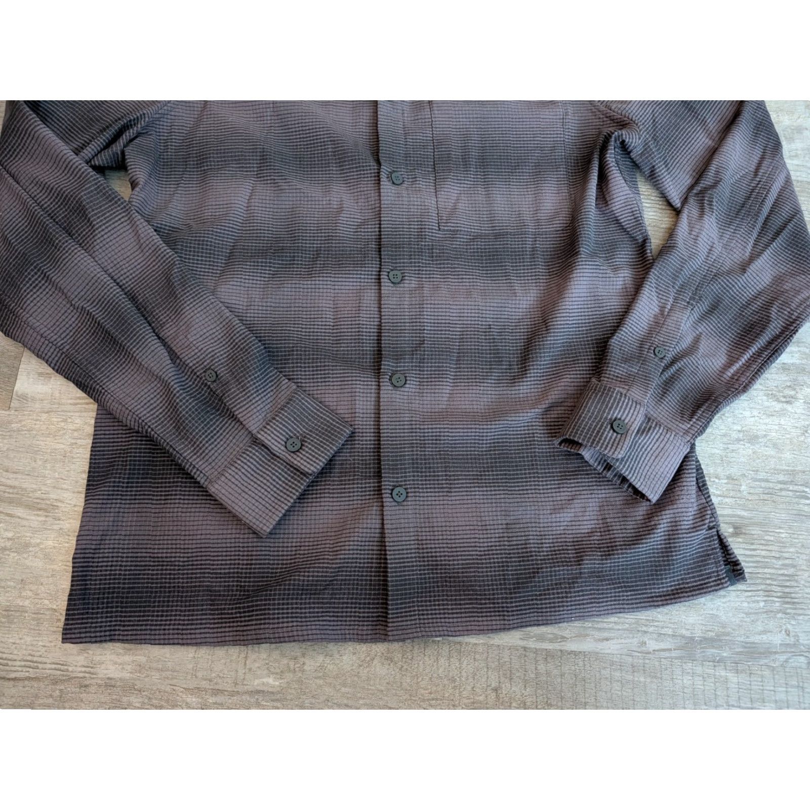 Lululemon Lululemon Mason Peaks Flannel Shirt Mens M Long Sleeve Wrinkle Free Quick Dry EUC Multicolor Plaid Button-Up Casual/Business/Travel Size US M / EU 48-50 / 2 - 5 Thumbnail