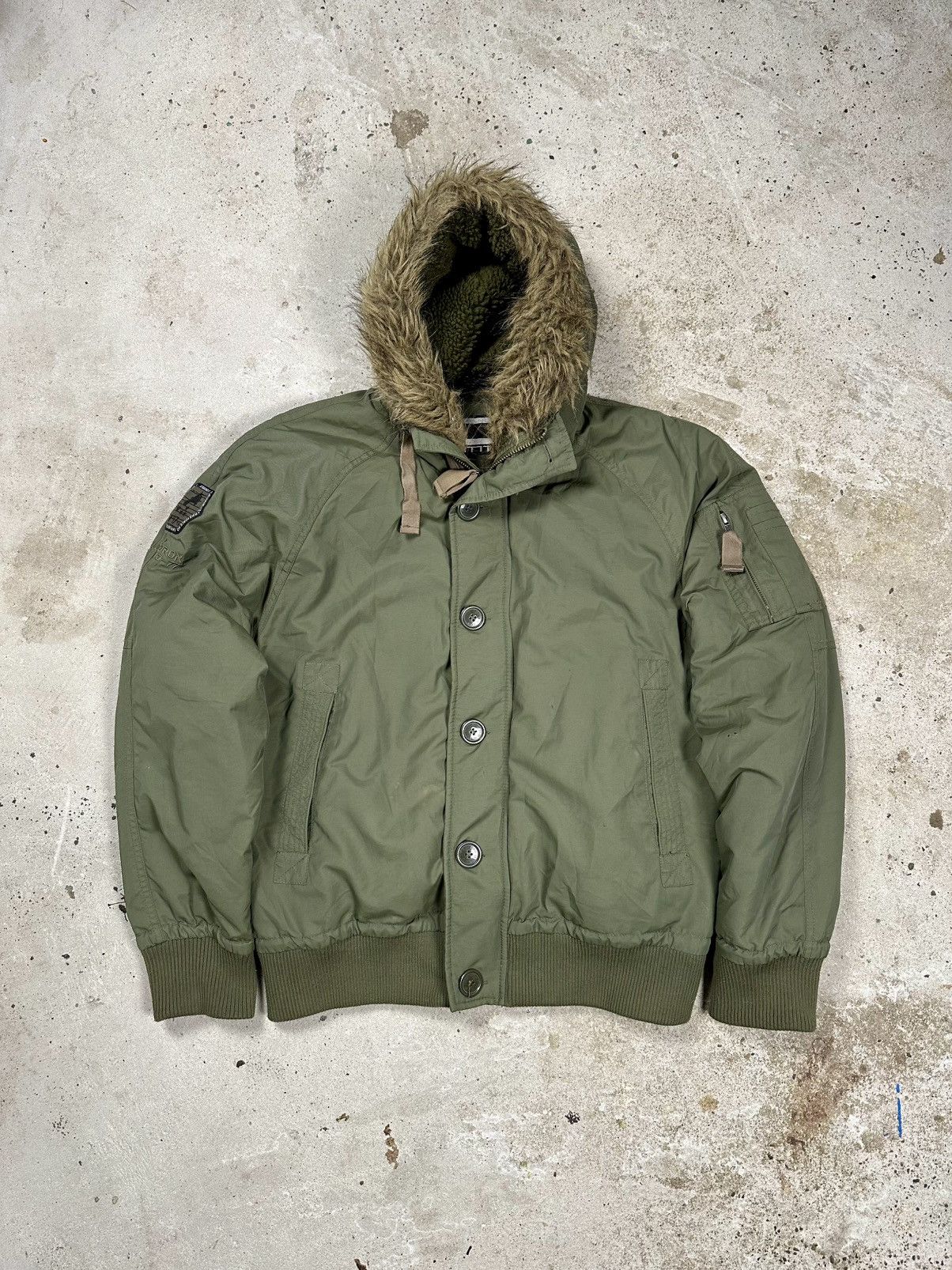 If Six Was Nine × Japanese Brand × Le Grande Bleu (L.G.B.) Vintage Y2K Faux Fur Flyers Khaki Bomber Jacket Size US L / EU 52-54 / 3 - 1 Thumbnail