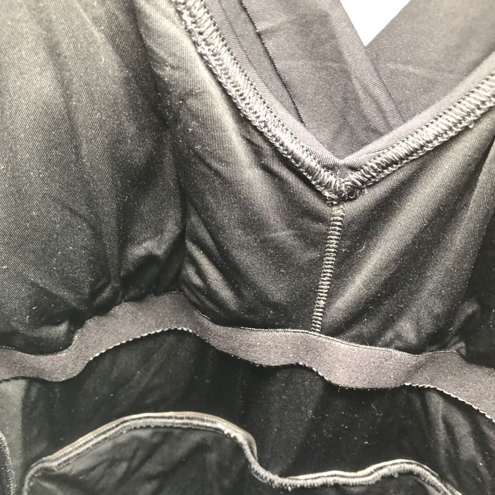 Lands' End Lands' End Swim Dress Womens S (6-8) Black Padded Surplice One Piece Cami Swim Top Style Tank Swimming Dress Shirt? Size S / US 4 / IT 40 - 5 Thumbnail