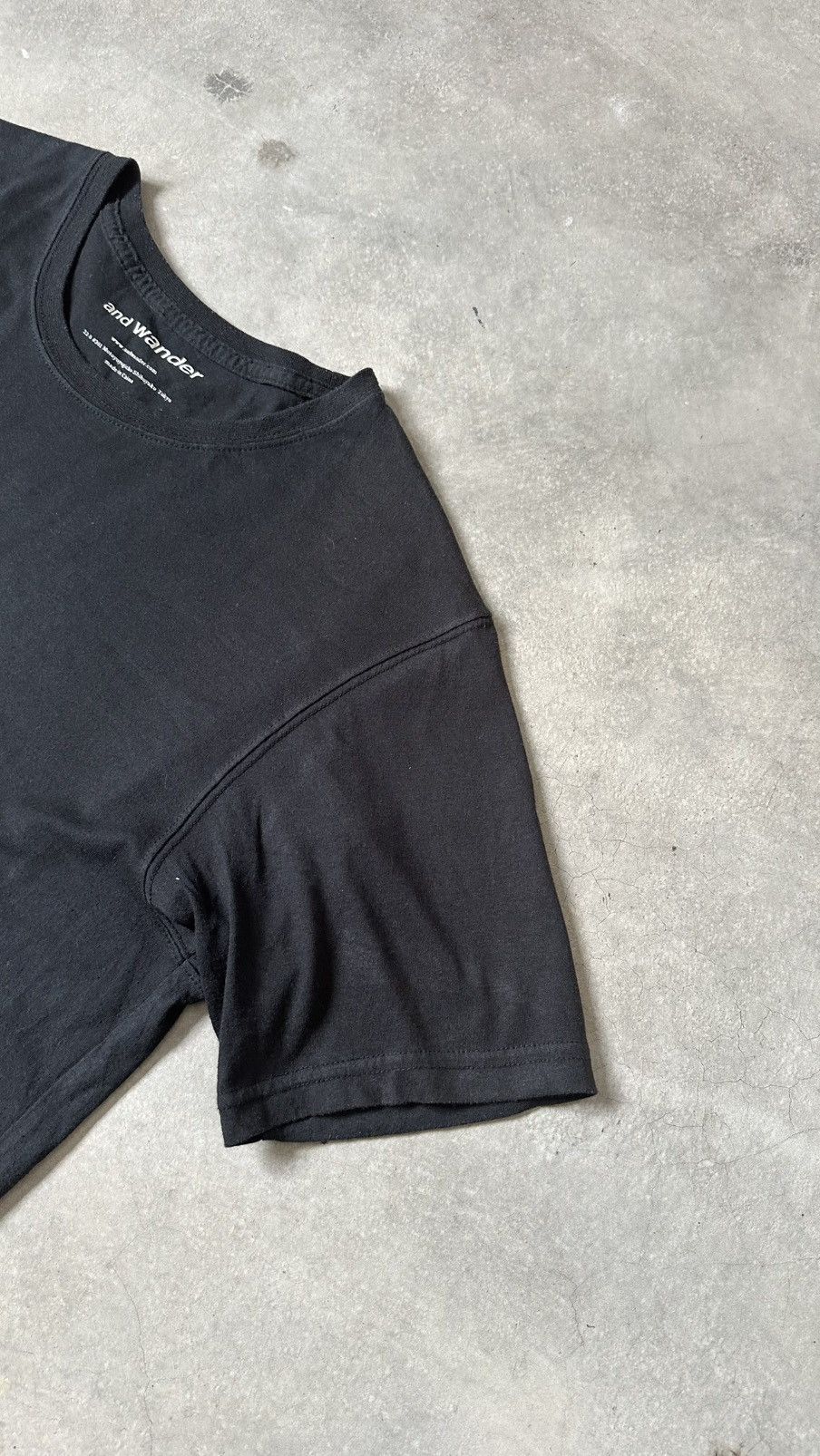 And Wander AND WANDER HIKR TEE Size US M / EU 48-50 / 2 - 3 Thumbnail