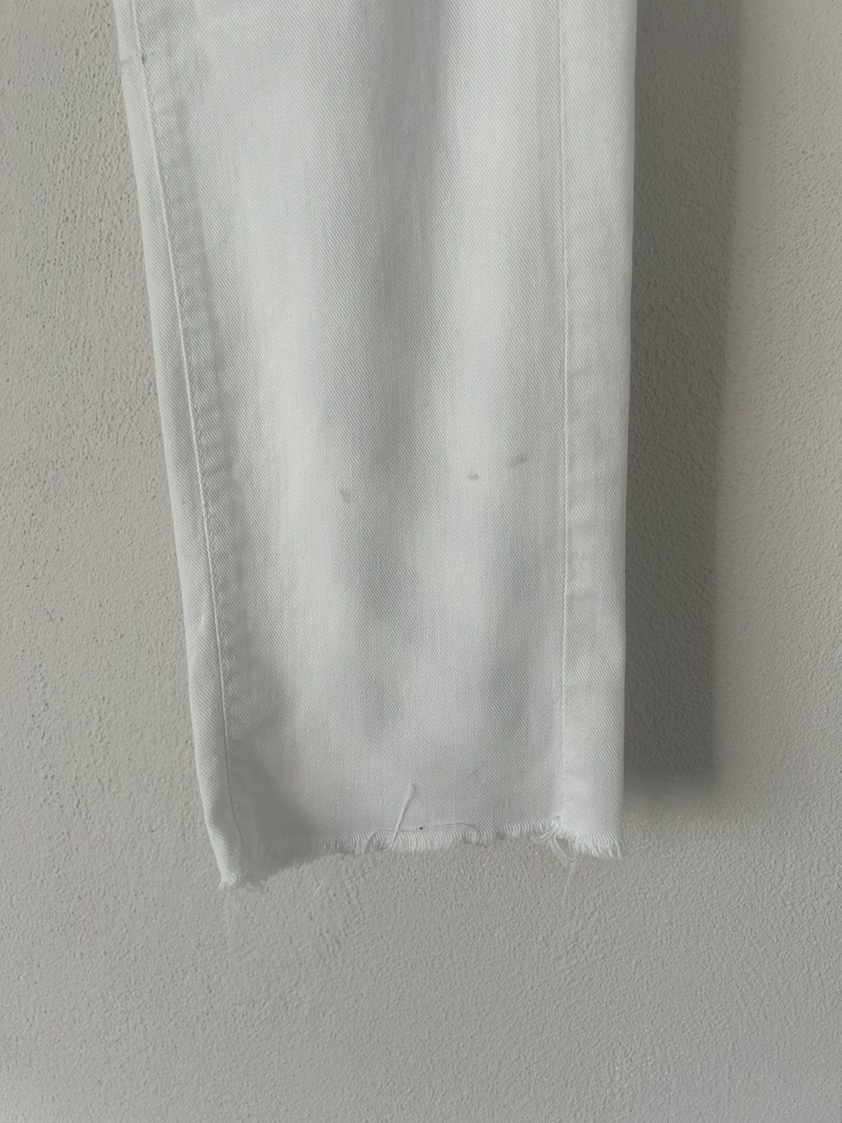 Off-White Destroyed Hem Diagonal Print White Denim Jeans Size US 31 - 4 Thumbnail