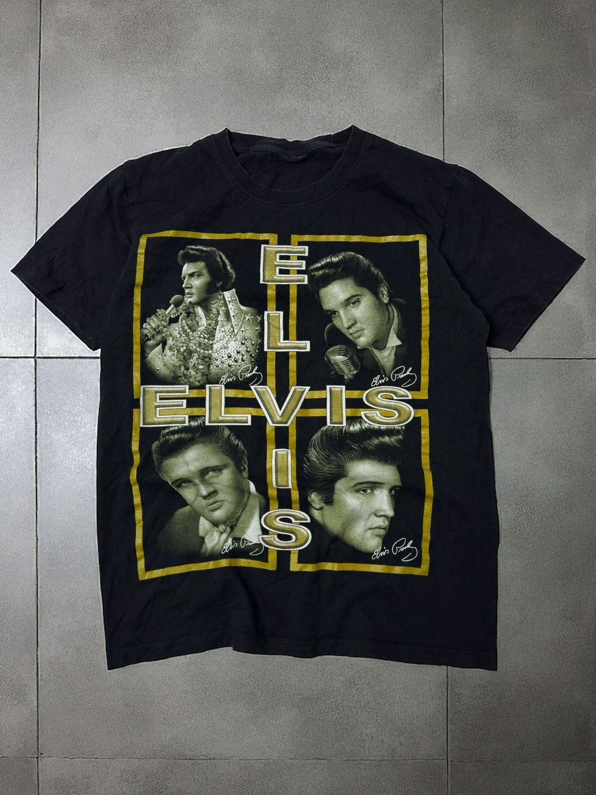Vintage Vintage Elvis presley tee 90s 00s retro print pop music y2k Size US M / EU 48-50 / 2 - 1 Thumbnail