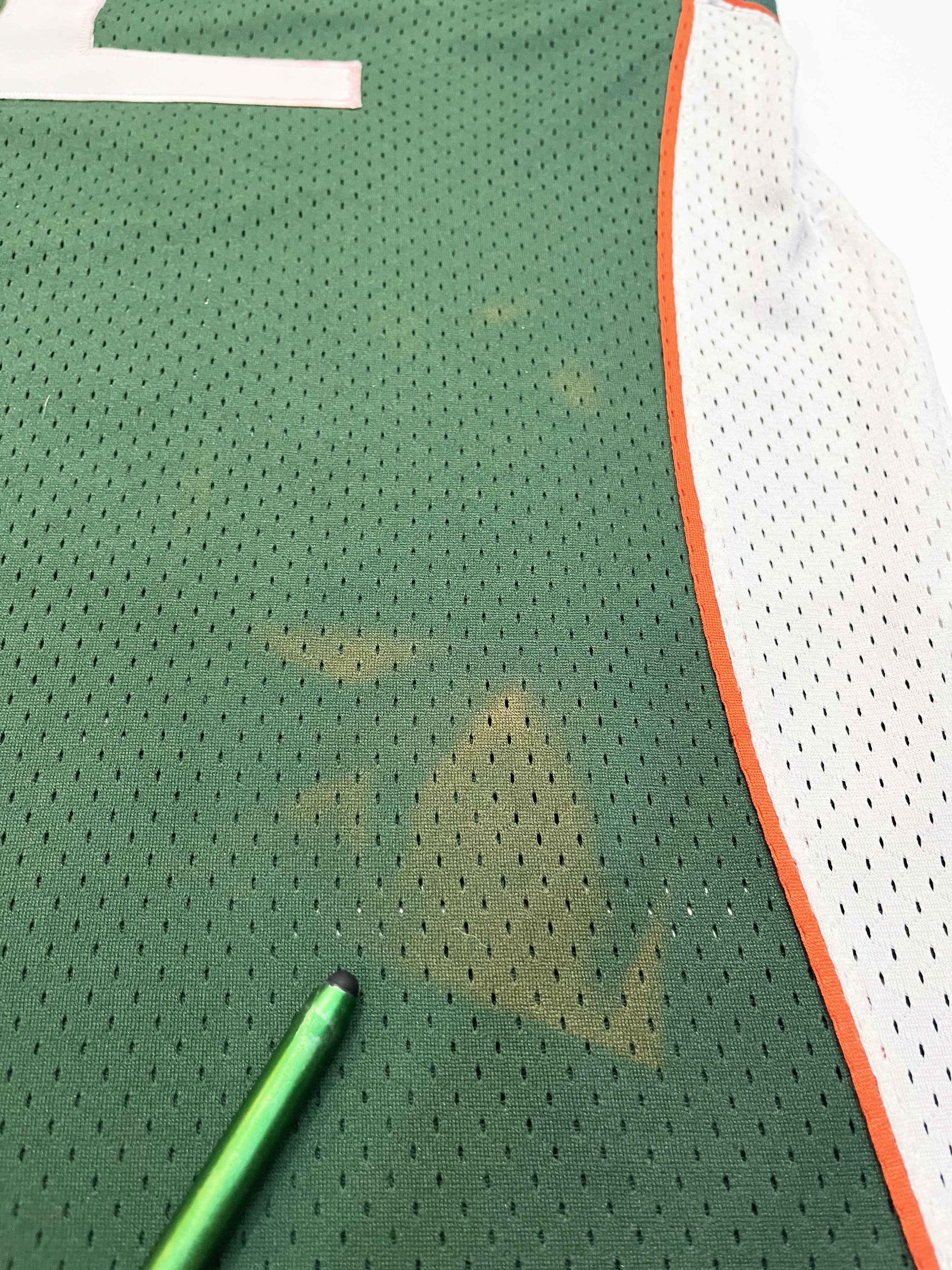 Nike Nike Miami Hurricanes #22 NCAA Basketball Jersey Size US XL / EU 56 / 4 - 11 Thumbnail