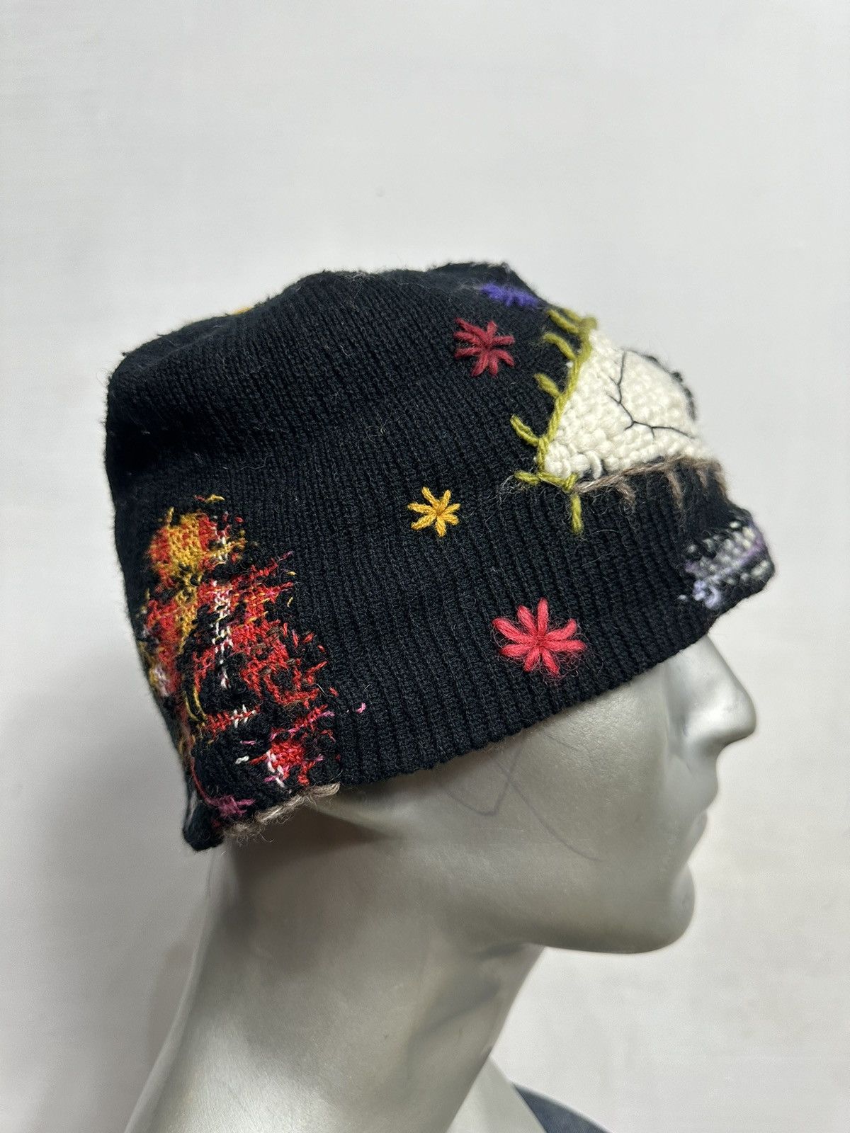 Handmade Custom Made Nice Design Art Knitted Eyed Beanie Hats Size ONE SIZE - 3 Thumbnail
