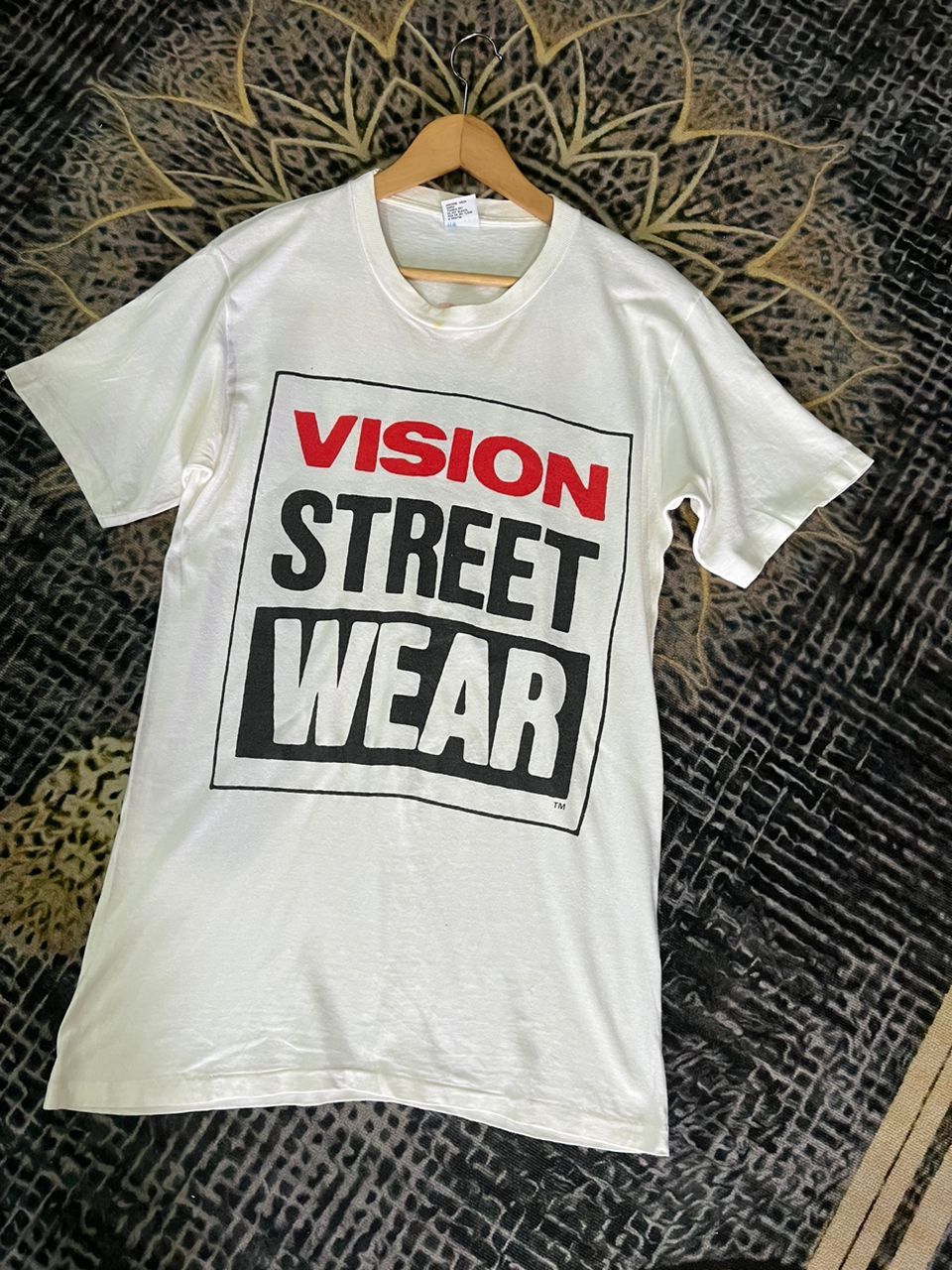 Vintage × Vision Streetwear Vintage 80s Single Stitch Vision Streetwear Spellout Size US L / EU 52-54 / 3 - 14 Thumbnail