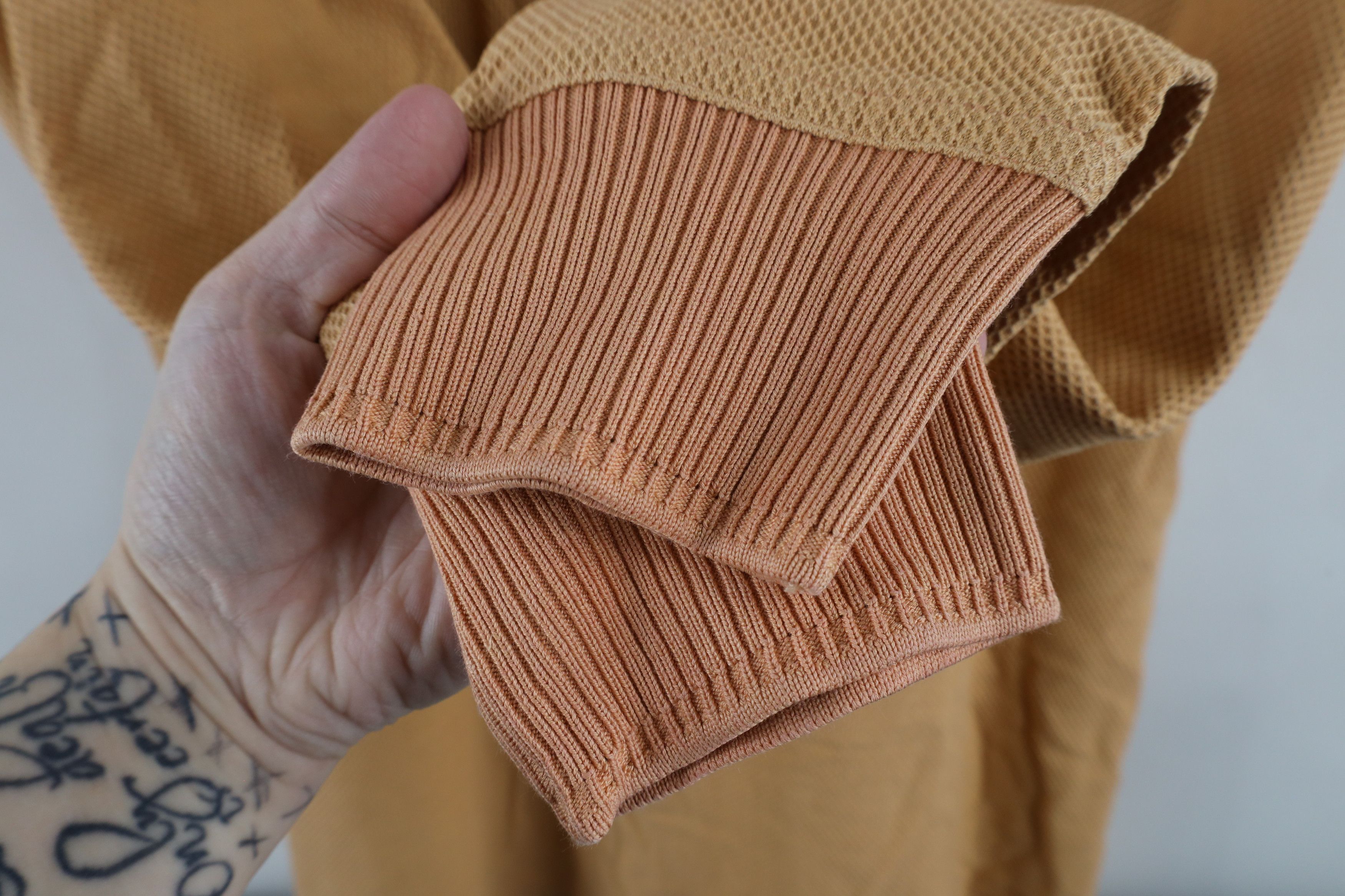 Tommy Bahama × Vintage Vintage Tommy Bahama Silk Blend Knit Long Sleeve Polo Orange Size US L / EU 52-54 / 3 - 4 Thumbnail