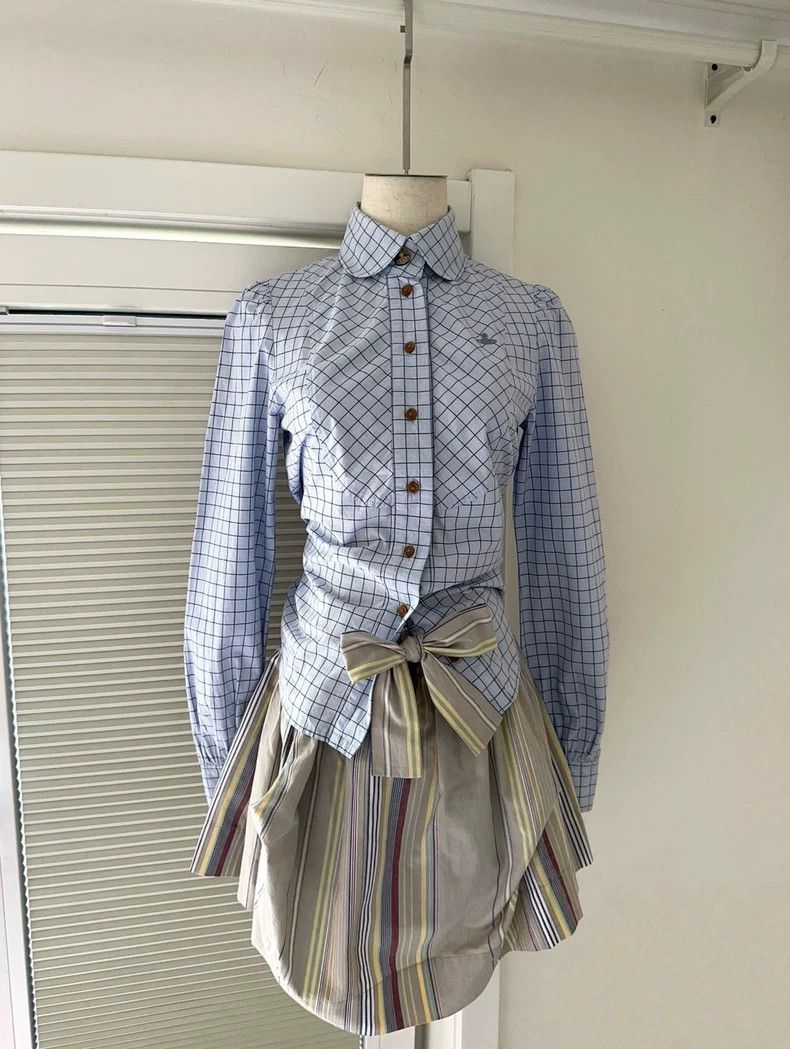 Vivienne Westwood Vivienne Westwood A collarless shirt. A shirt. An overcoat Size M / US 6-8 / IT 42-44 - 3 Thumbnail