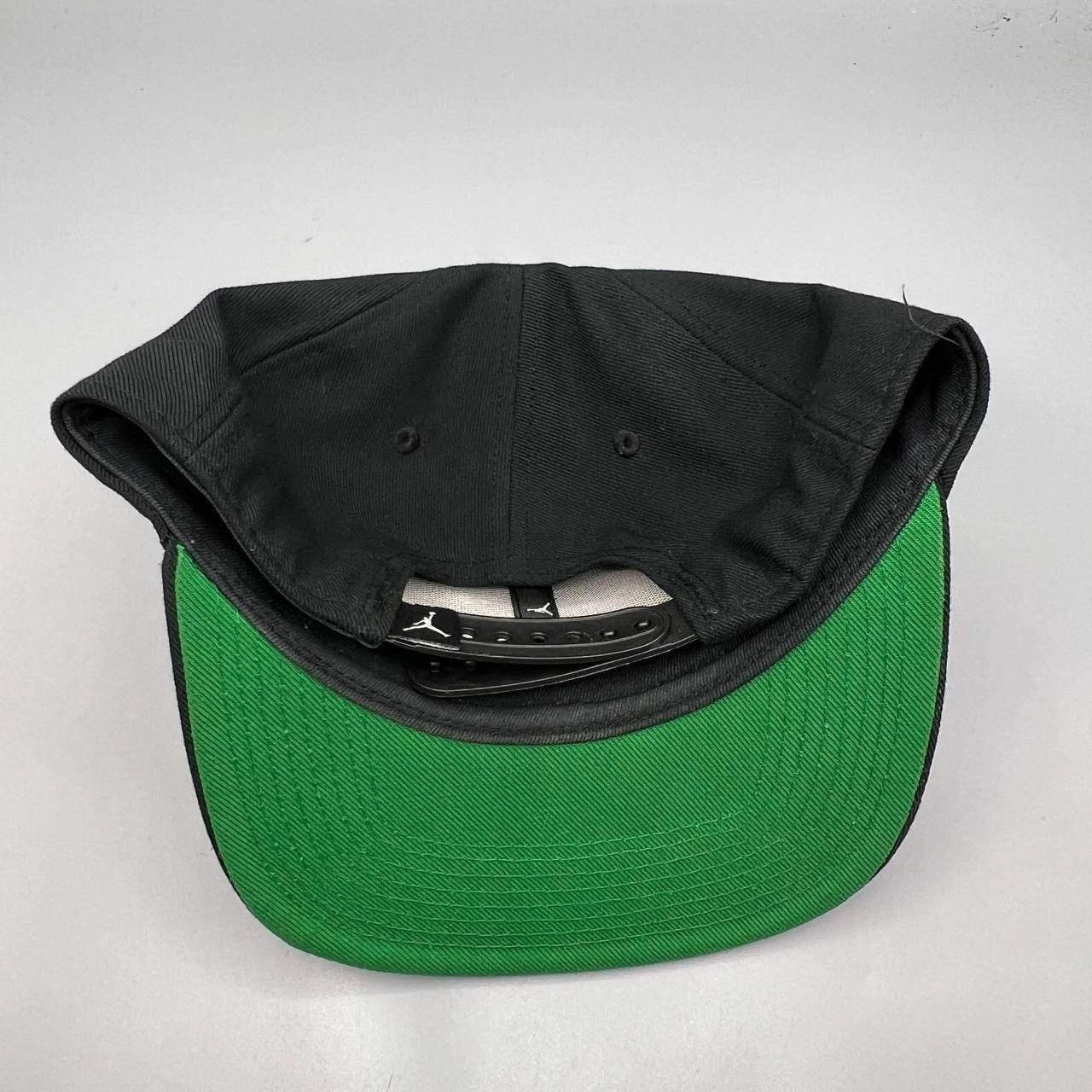 Jordan Brand Air Jordan Hat Men Hare Embroidered Logo Snap Back Cap Size ONE SIZE - 3 Thumbnail
