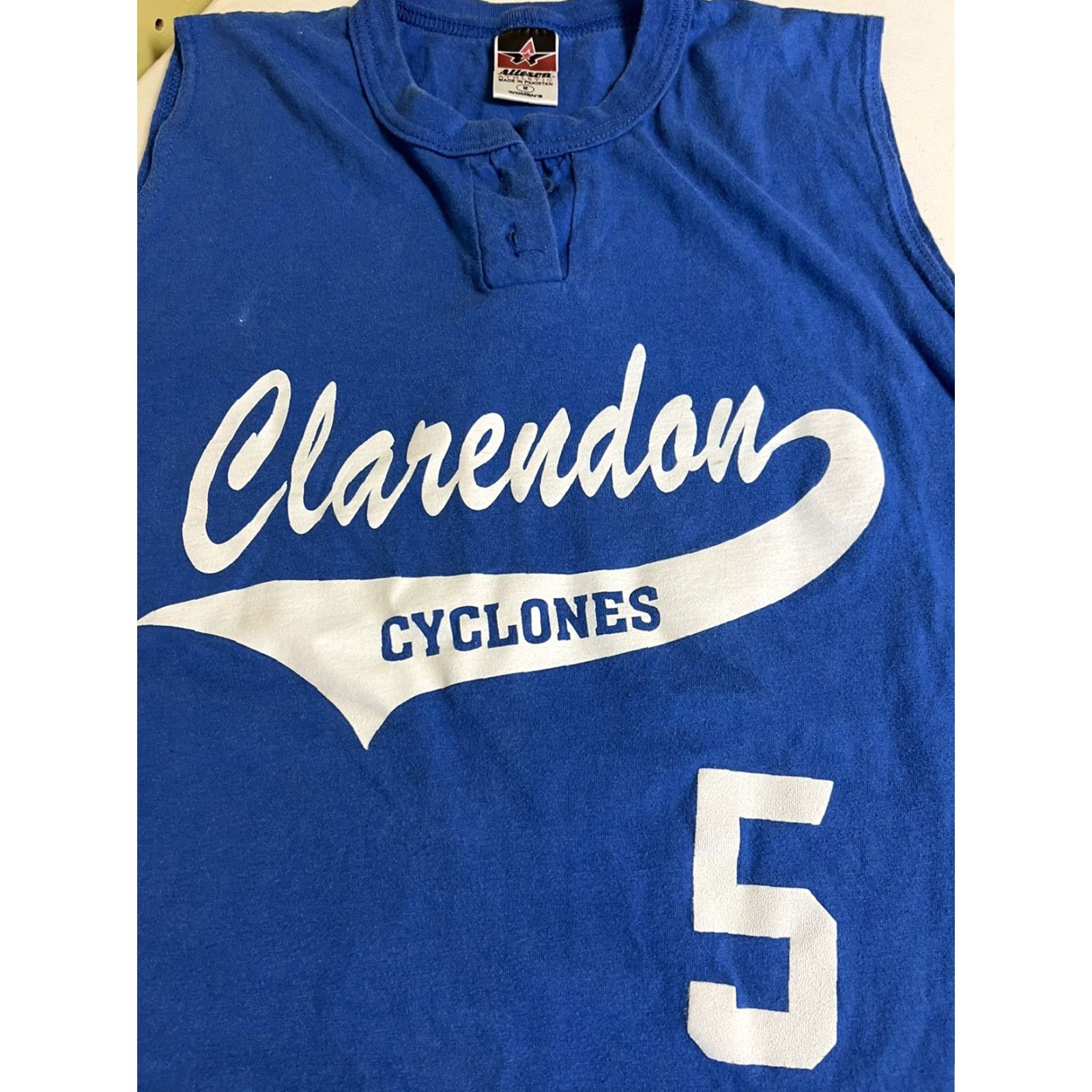 Vintage VINTAGE Alleson Athletic Bintage Clarendon Cyclones Highschool Sports Jersey Shirt Blue Sleeveless Medium Women Plus T-Shirt Size M / US 6-8 / IT 42-44 - 4 Thumbnail