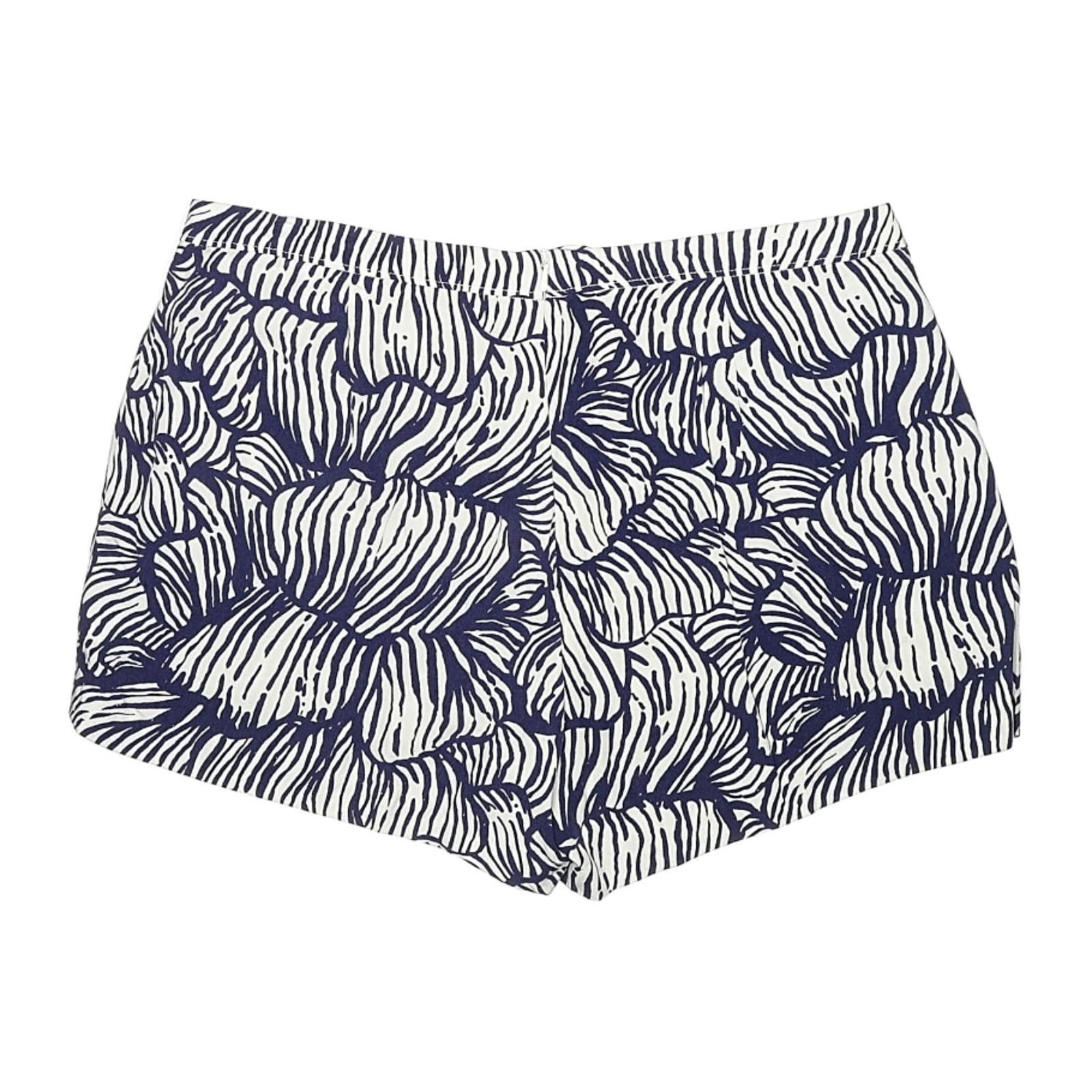 Other Lilly Pulitzer Printed Shorts Size 6 Size 28" / US 6 / IT 42 - 2 Thumbnail
