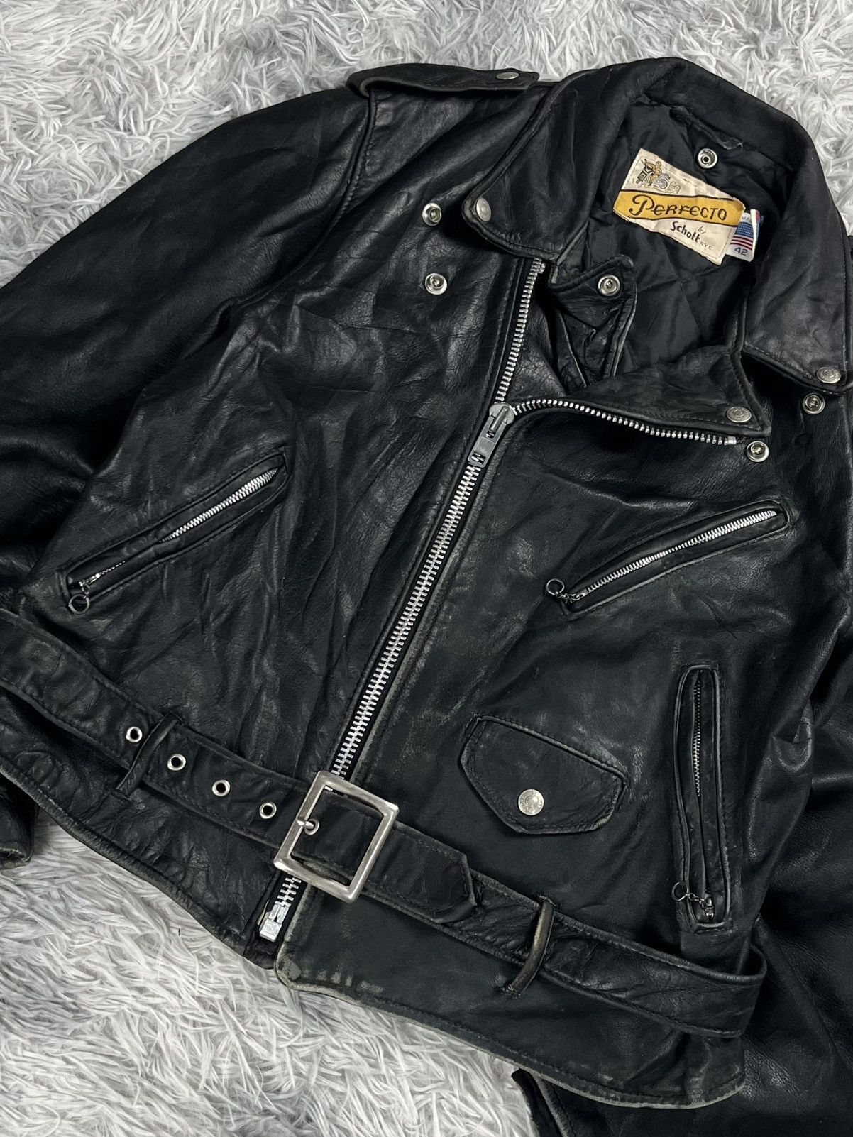 Schott Vintage Schott NYC Perfecto Leather Jacket Size 42 Size US L / EU 52-54 / 3 - 2 Thumbnail