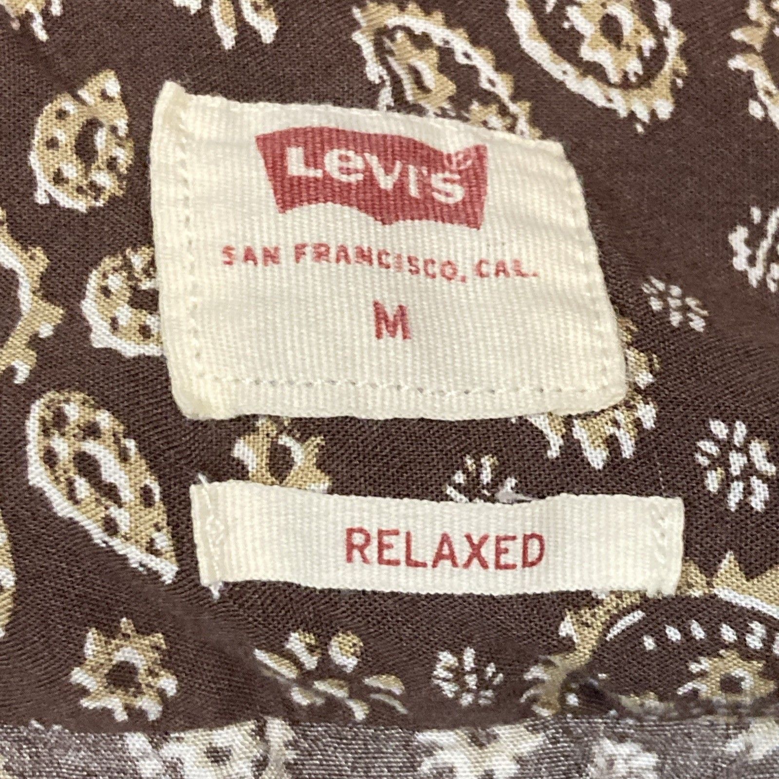 Levi's Levi's Relaxed Fit SS Camp Button-Down Brown Paisley Shirt Size US M / EU 48-50 / 2 - 10 Thumbnail