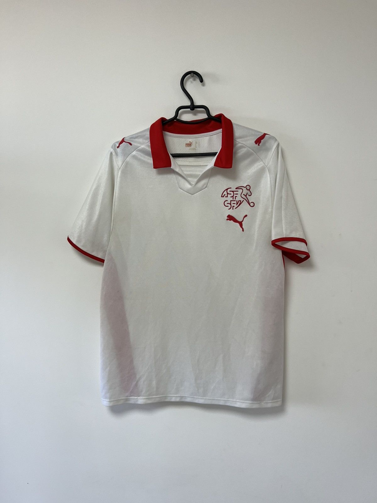 Puma Vintage Switzerland 2007/2008 Away Football Shirt Jersey Size US L / EU 52-54 / 3 - 1 Thumbnail