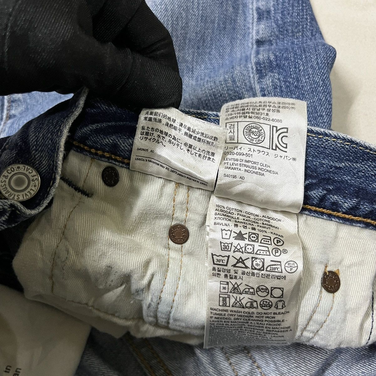 Jean × Levi's × Levi's Vintage Clothing Vintage Levis 502 Distressed Jeans Size US 31 - 9 Thumbnail