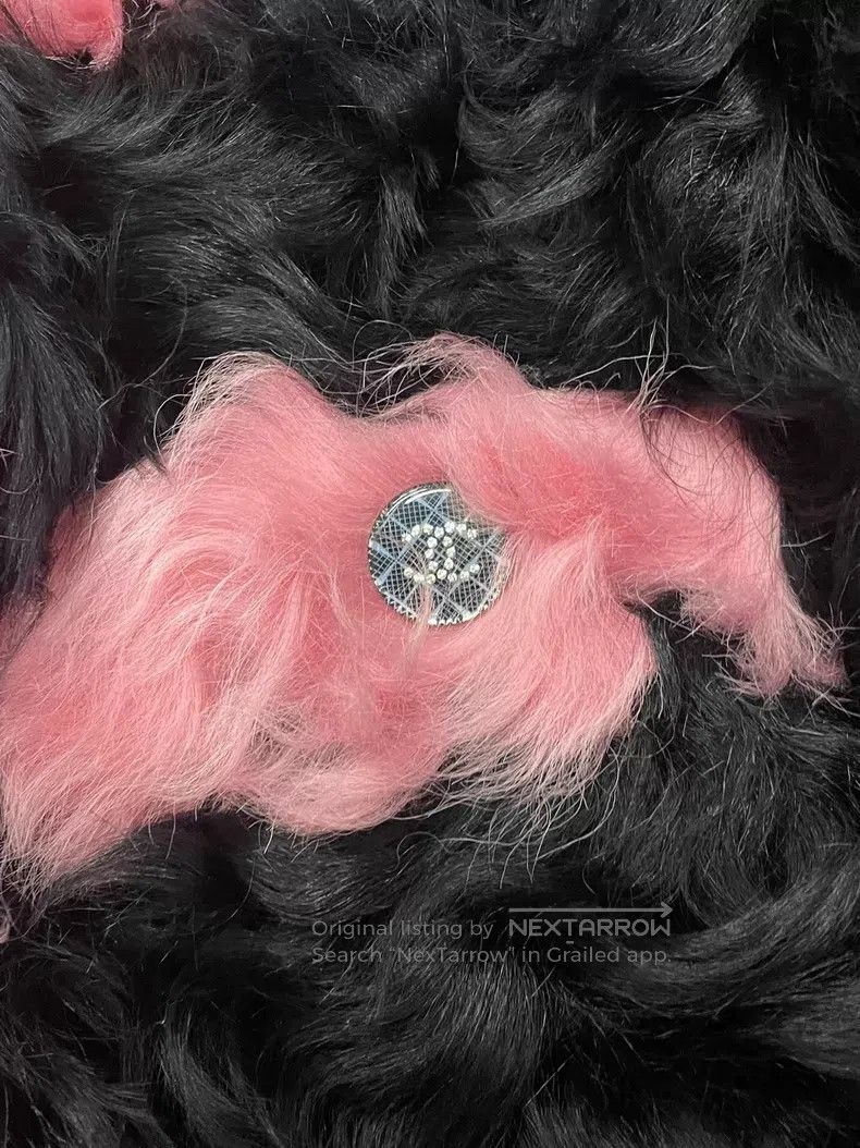 Chanel Chanel Black and pink fur coat Size XS / US 0-2 / IT 36-38 - 2 Thumbnail